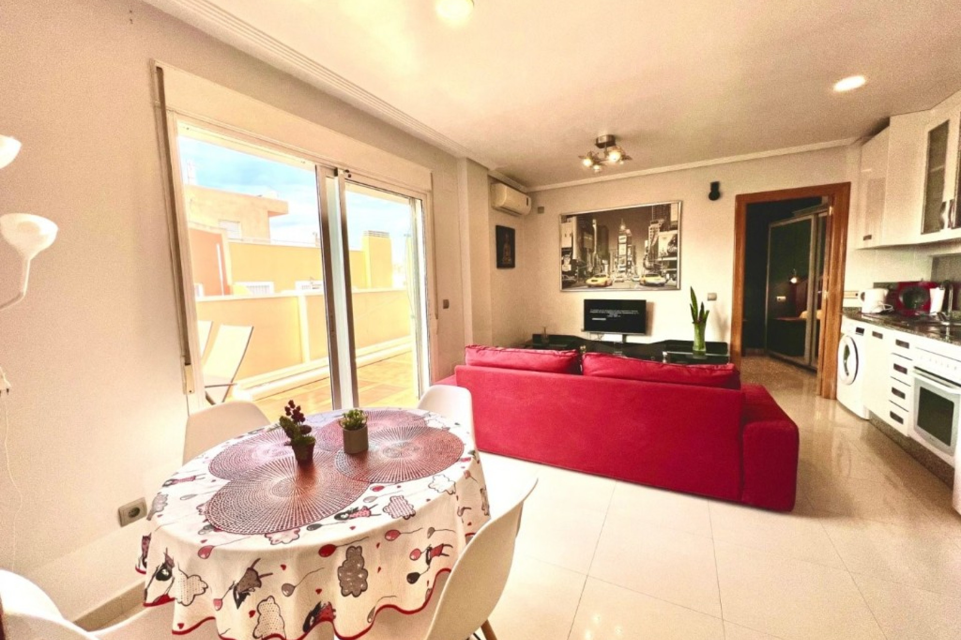 Resale - 1. Apartment / flat - Torrevieja - Costa Blanca South