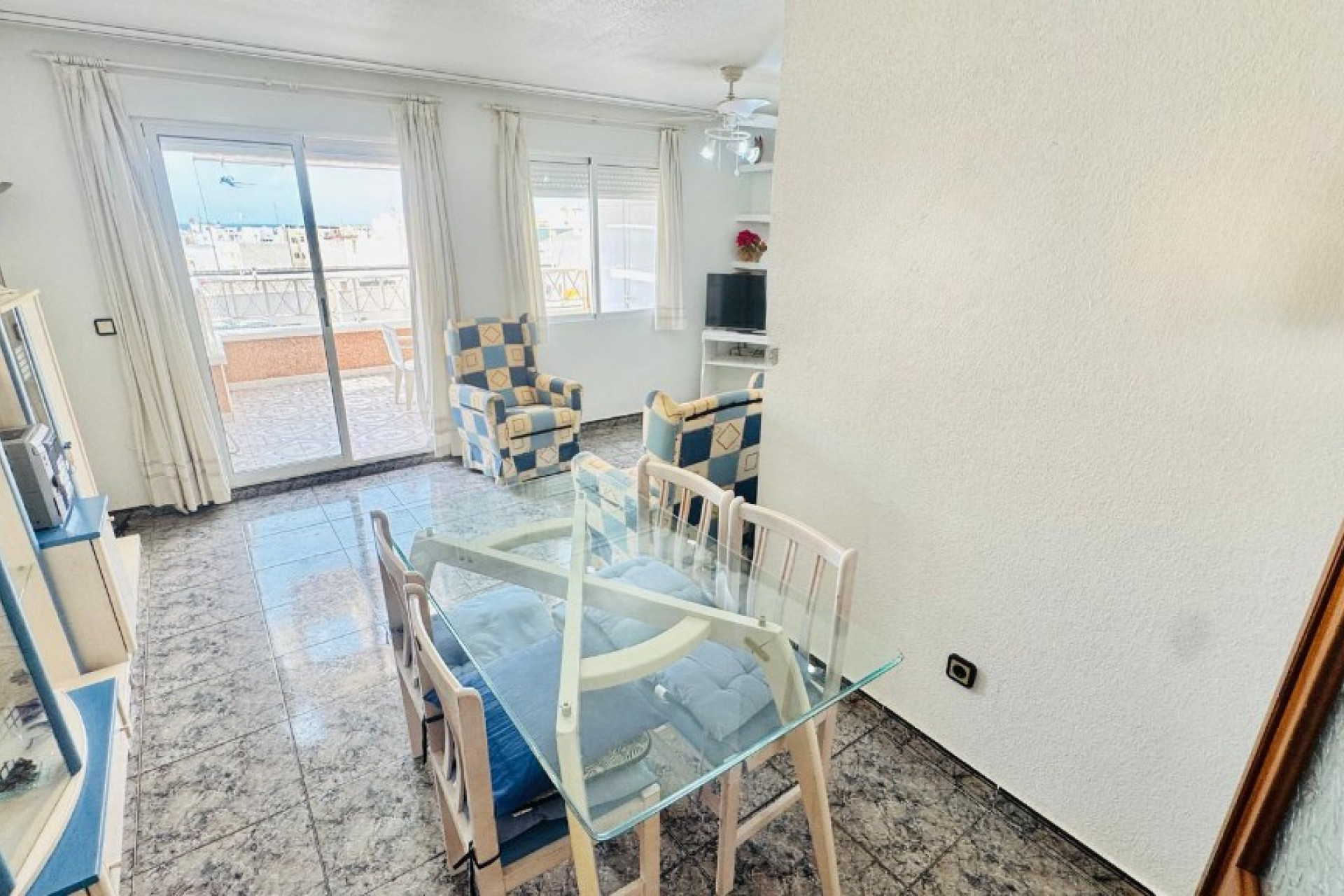 Resale - 1. Apartment / flat - Torrevieja - Costa Blanca South