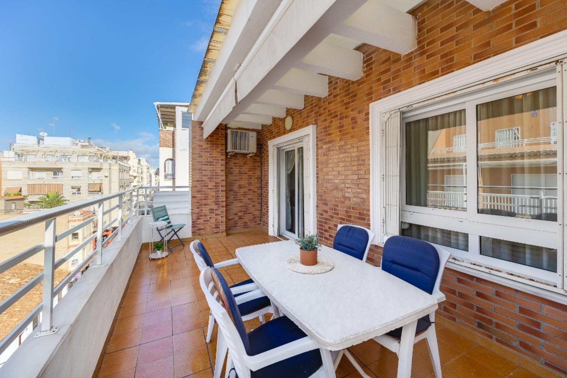 Resale - 1. Apartment / flat - Torrevieja - Costa Blanca South
