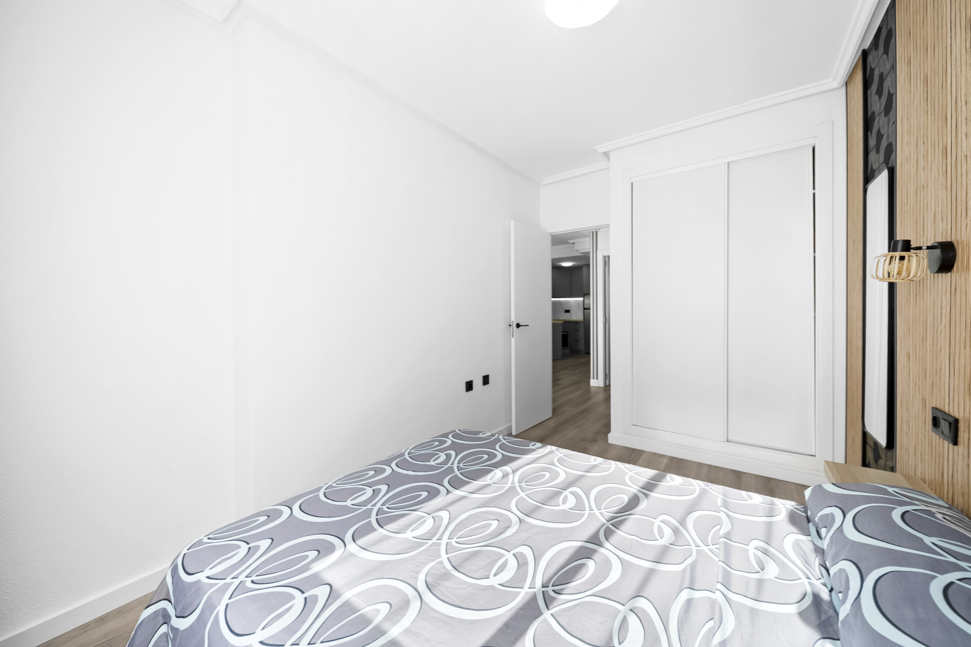 Resale - 1. Apartment / flat - Torrevieja - Costa Blanca South