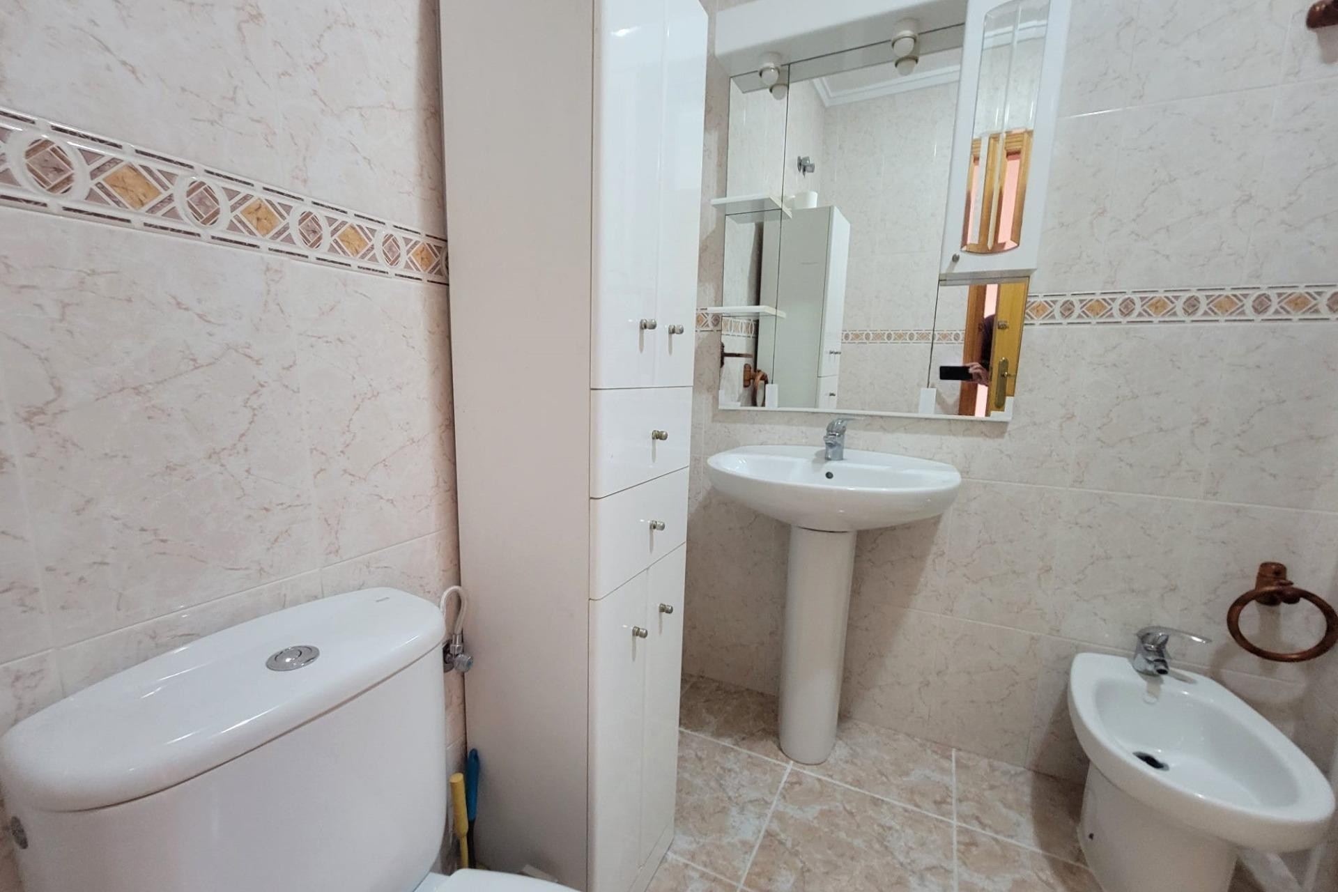 Resale - 1. Apartment / flat - Torrevieja - Costa Blanca South