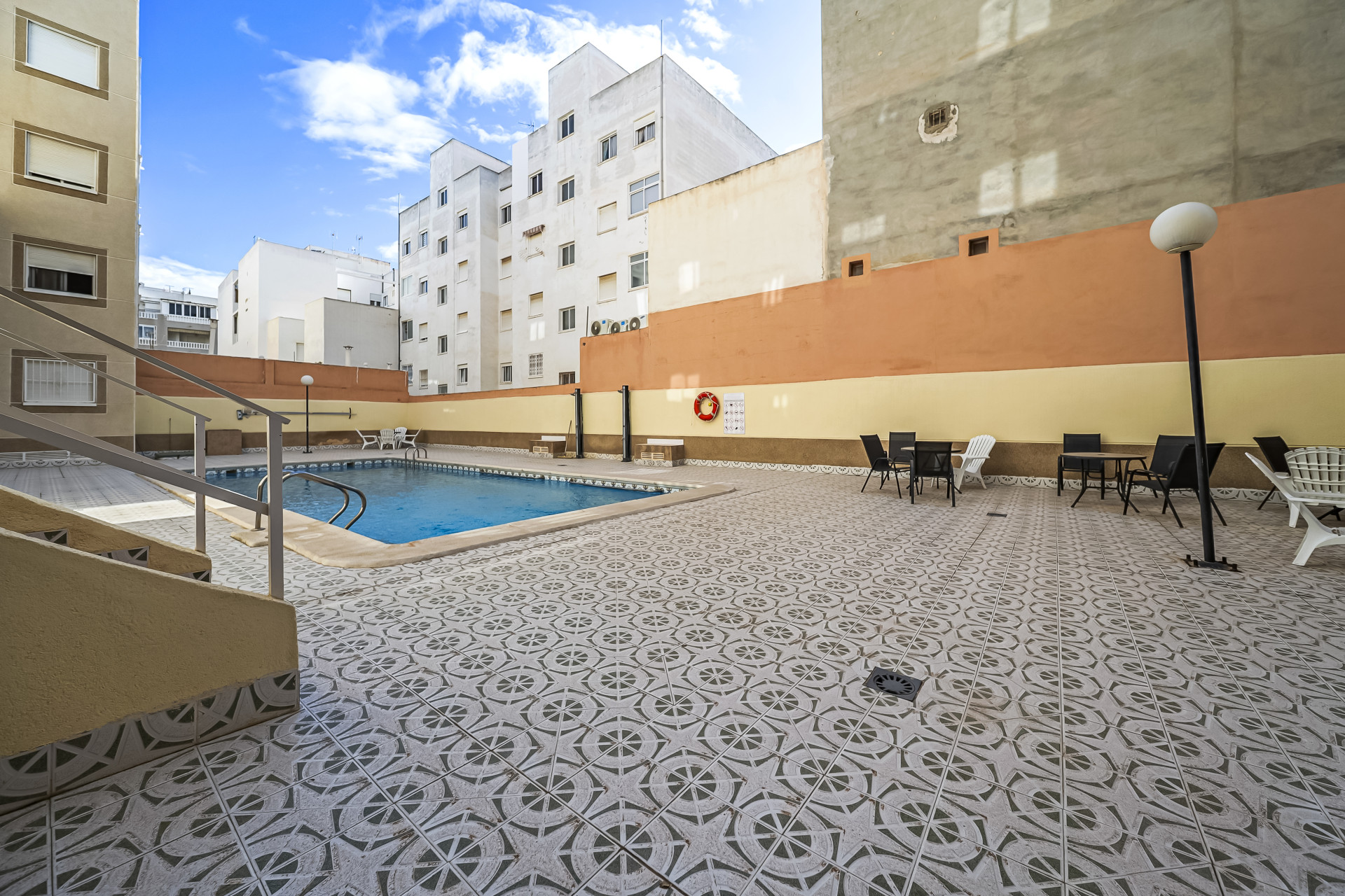 Resale - 1. Apartment / flat - Torrevieja - Costa Blanca South