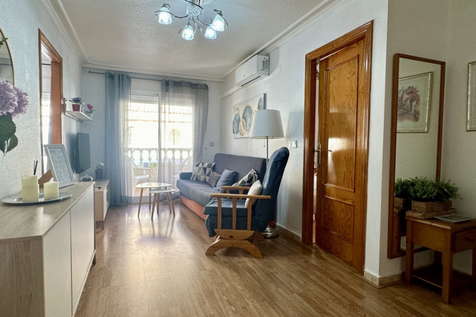 Resale - 1. Apartment / flat - Torrevieja - Costa Blanca South