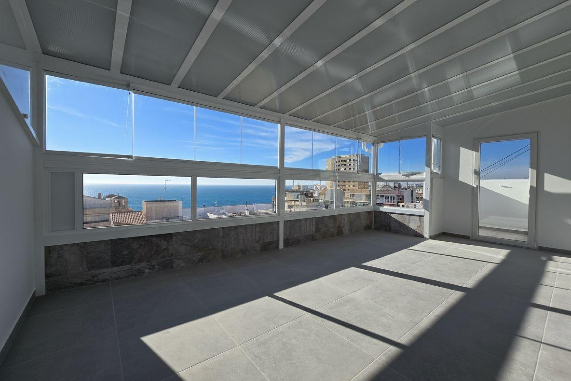 Resale - 1. Apartment / flat - Torrevieja - Costa Blanca South