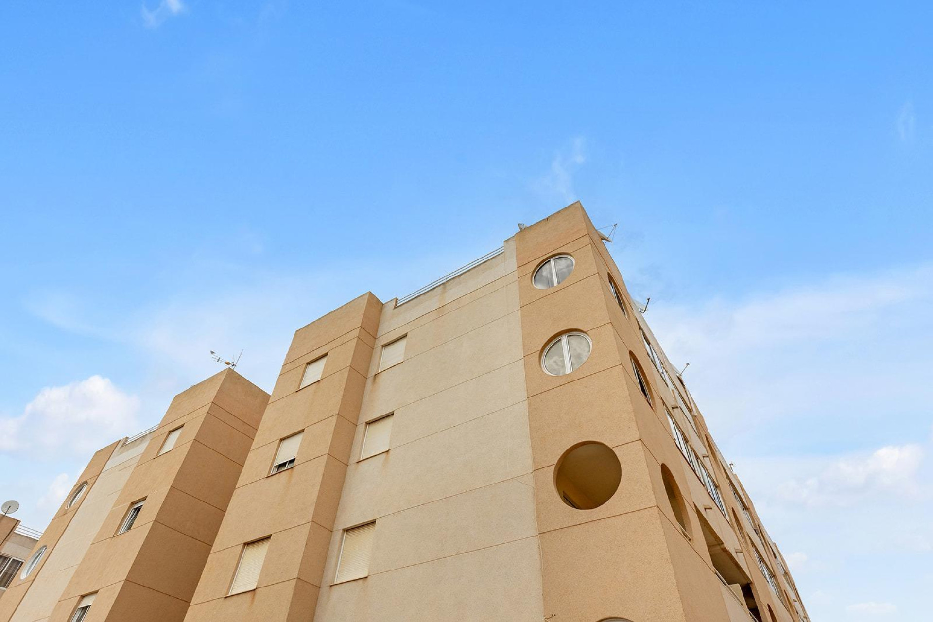 Resale - 1. Apartment / flat - Torrevieja - Costa Blanca South
