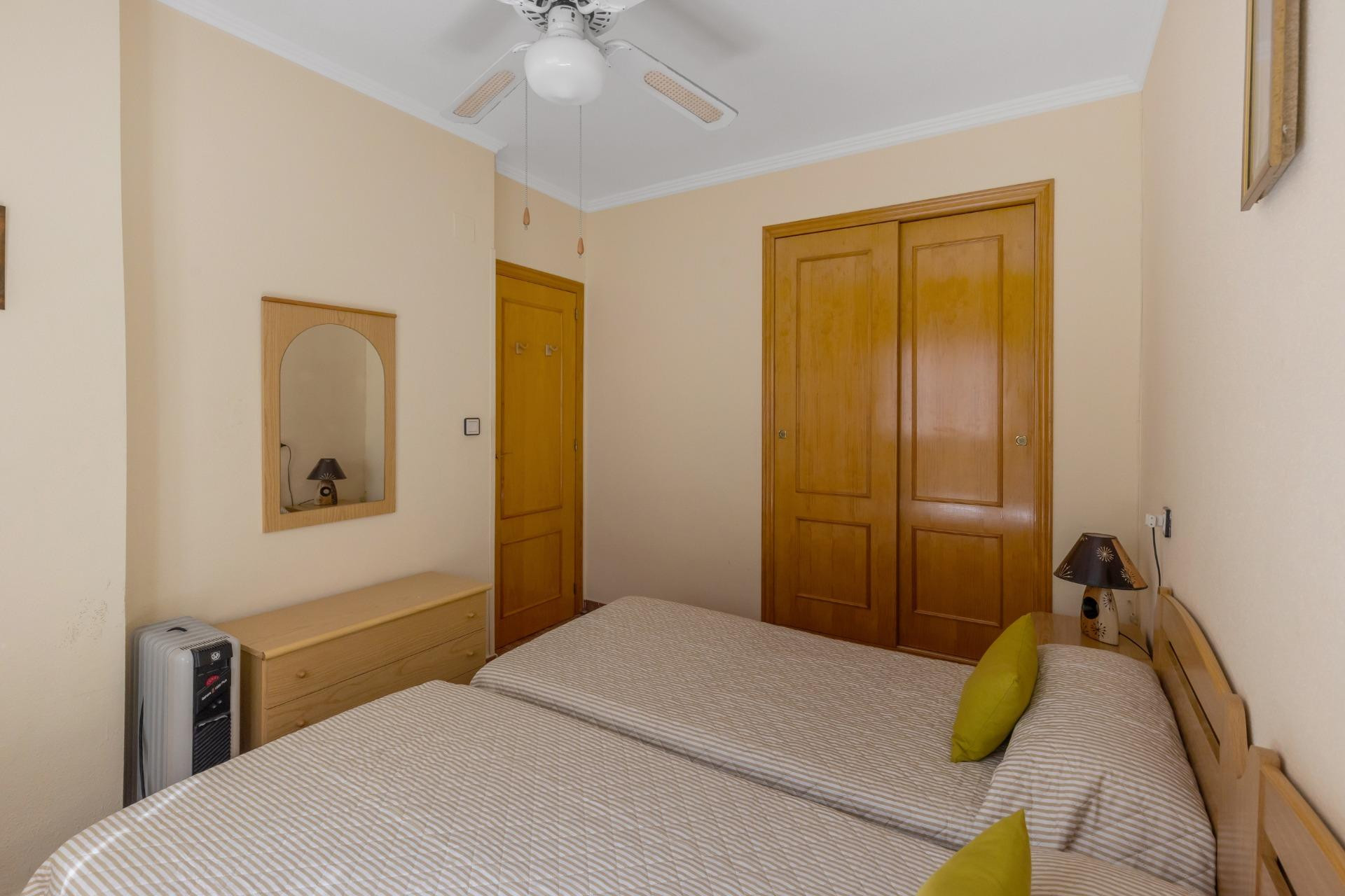 Resale - 1. Apartment / flat - Torrevieja - Costa Blanca South