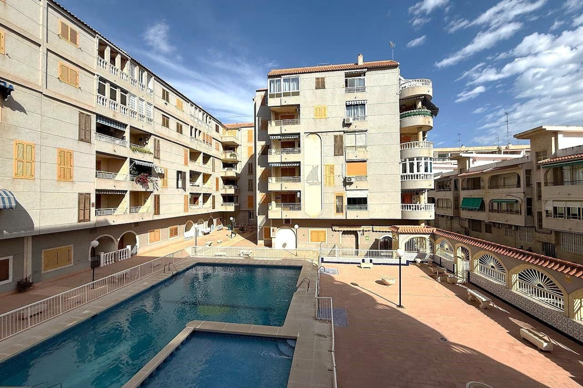Resale - 1. Apartment / flat - Torrevieja - Costa Blanca South