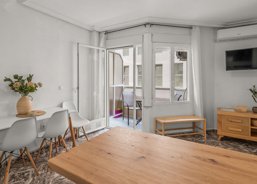 Resale - 1. Apartment / flat - Torrevieja - Costa Blanca South