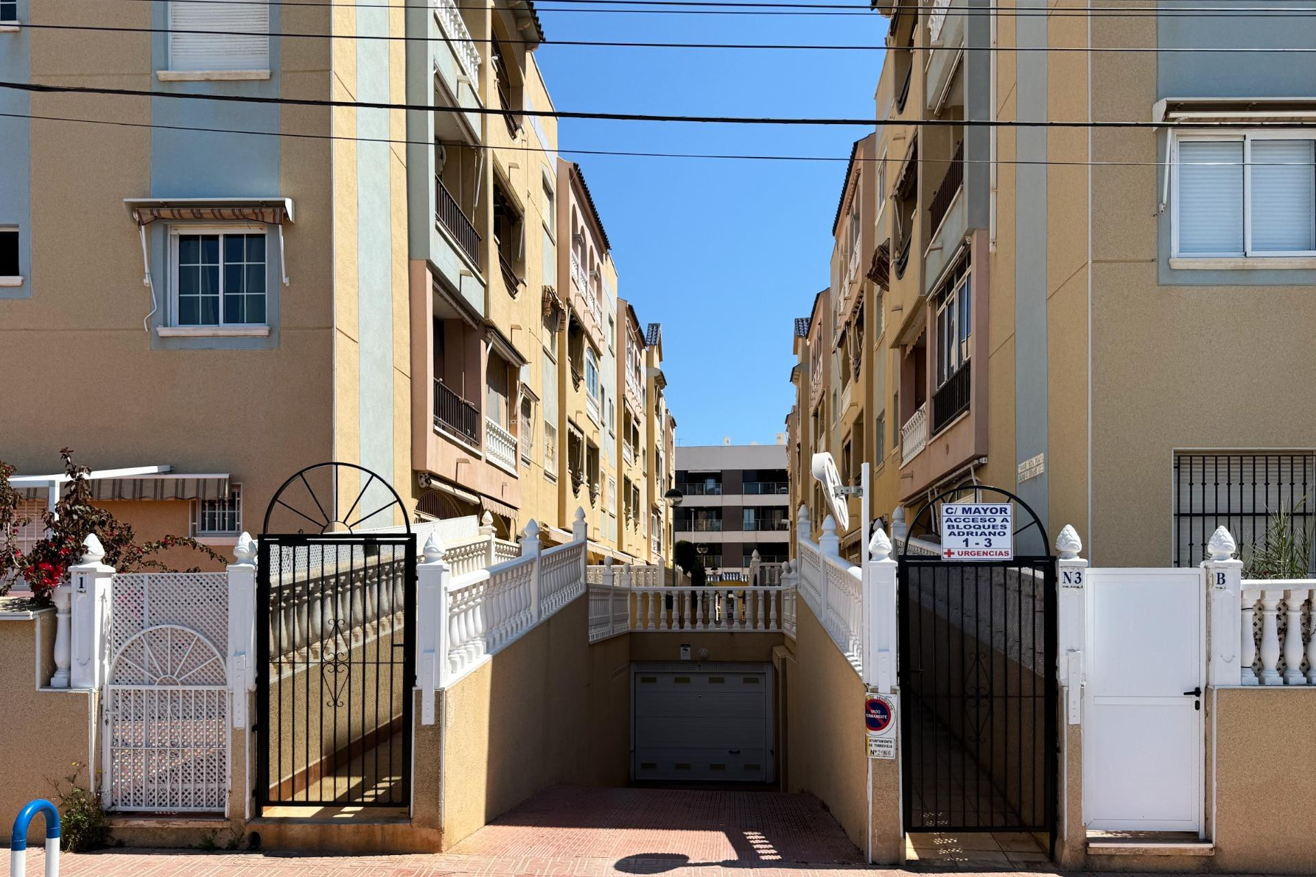Resale - 1. Apartment / flat - Torrevieja - Costa Blanca South