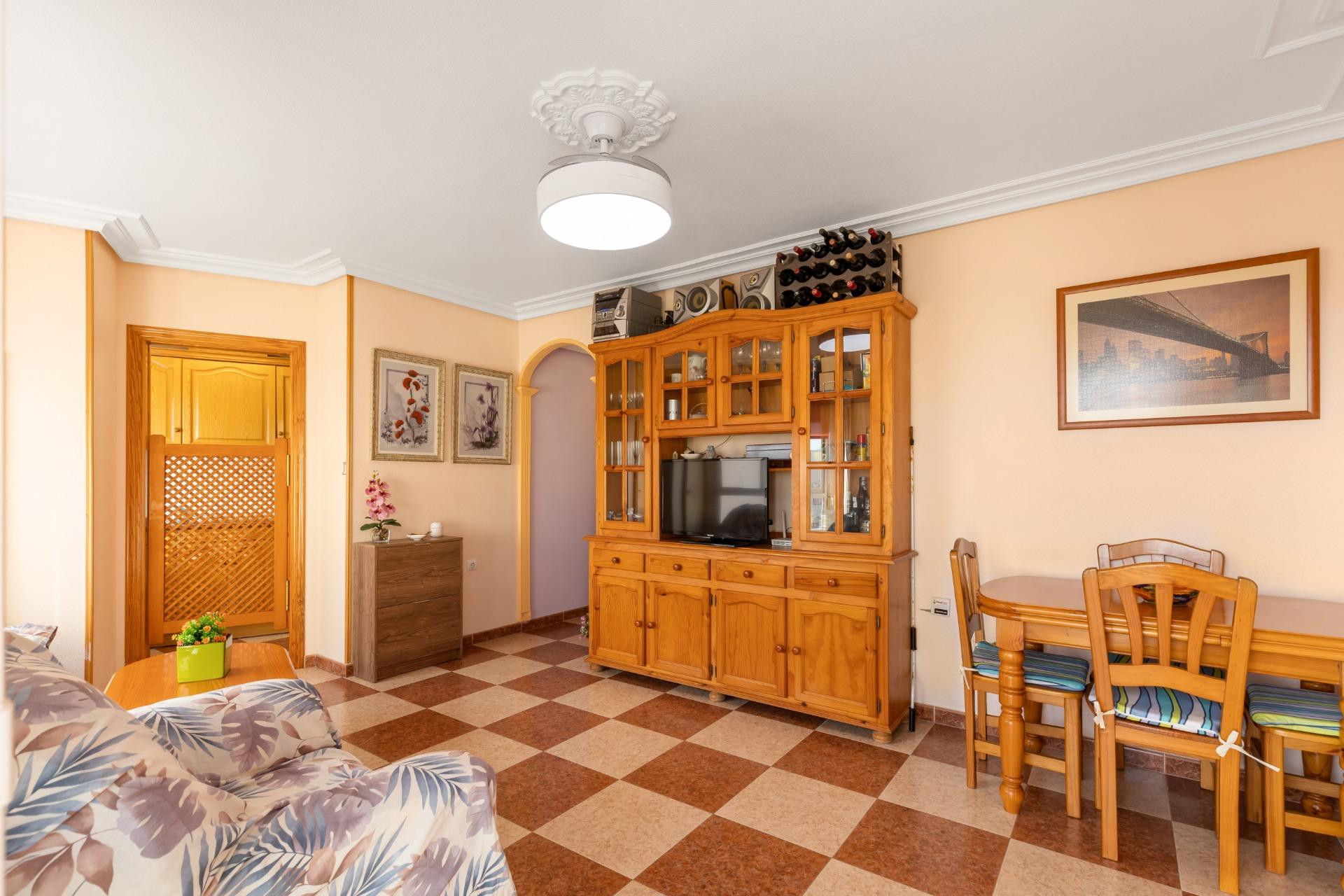 Resale - 1. Apartment / flat - Torrevieja - Costa Blanca South
