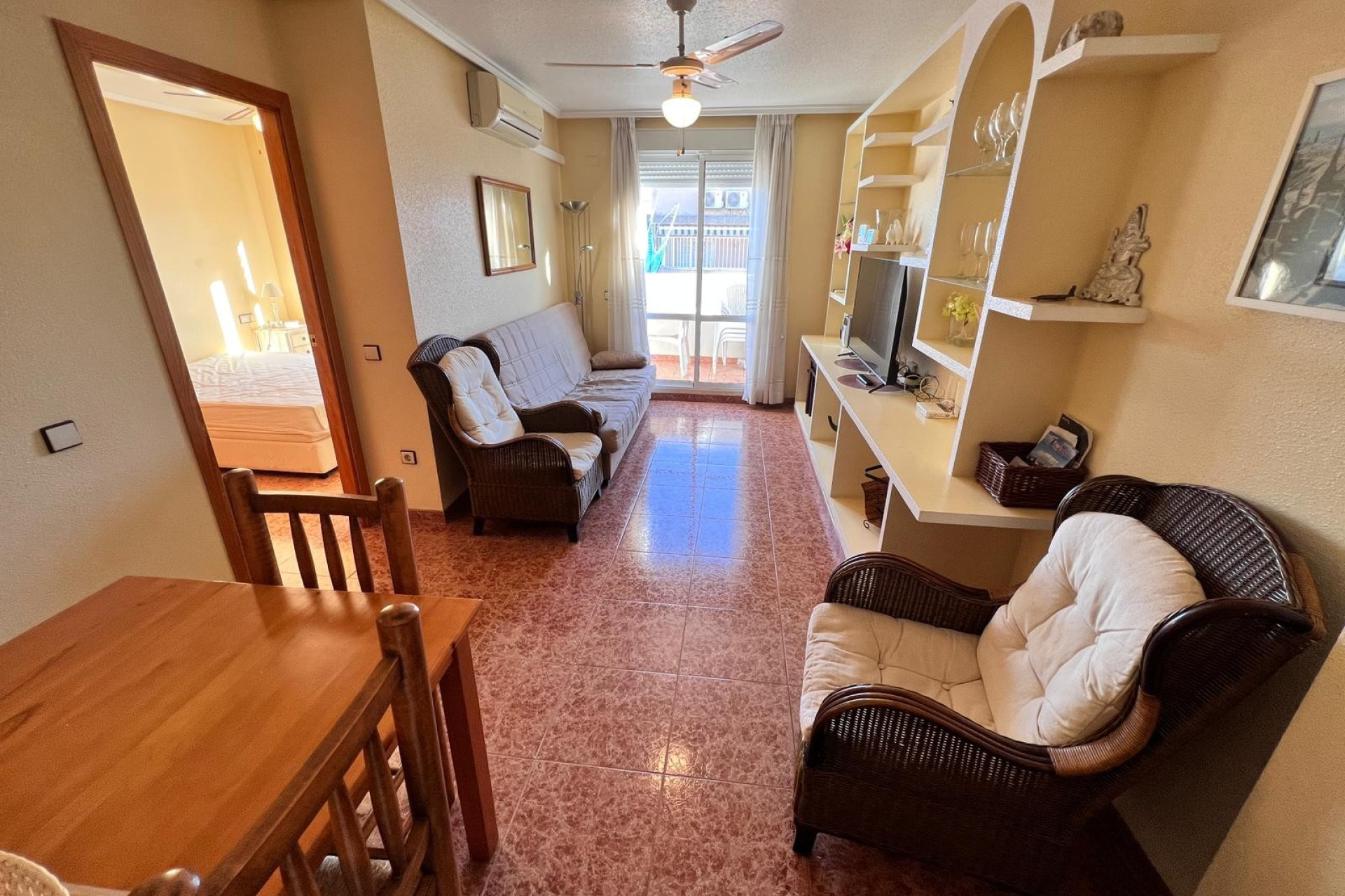 Resale - 1. Apartment / flat - Torrevieja - Costa Blanca South