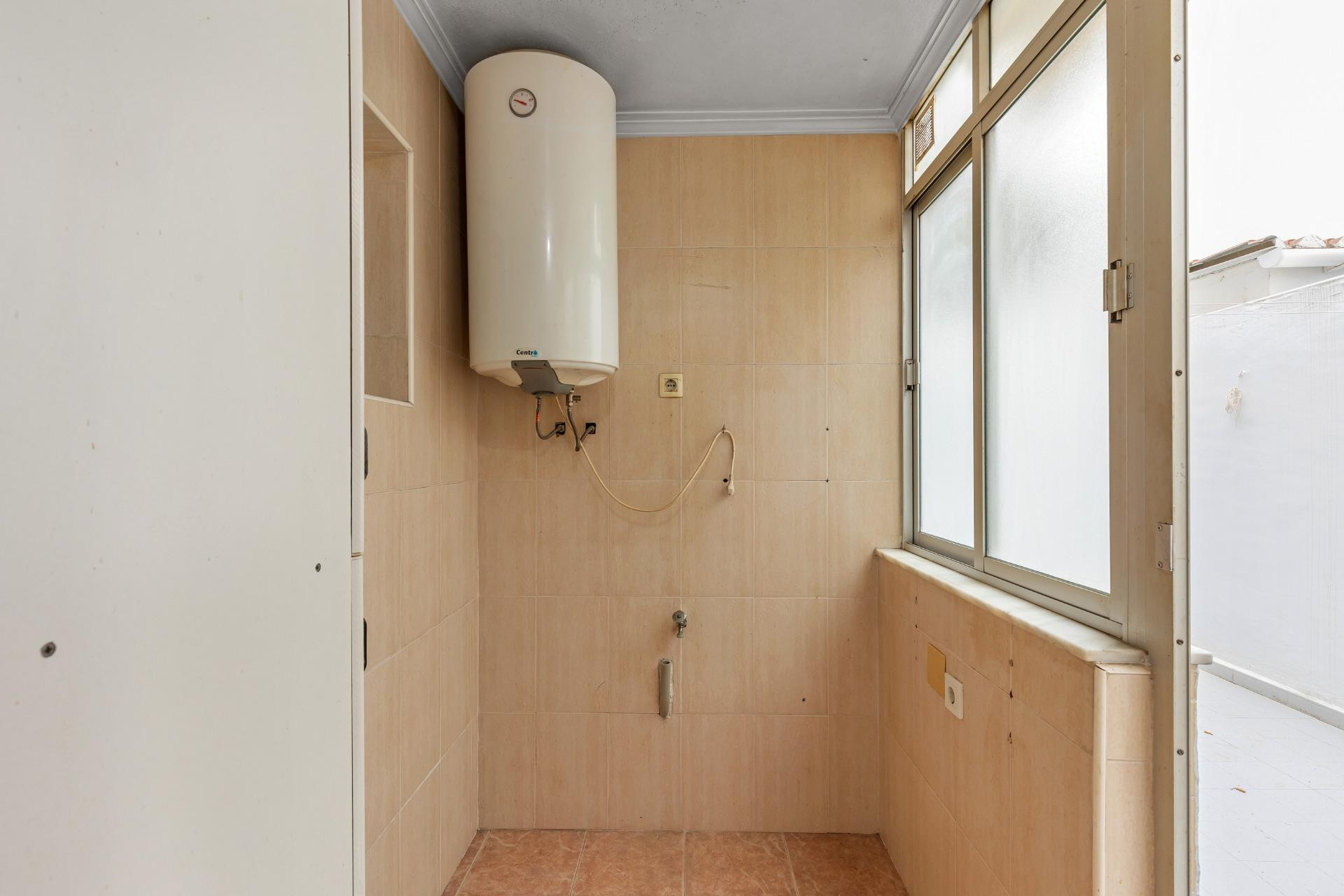 Resale - 1. Apartment / flat - Torrevieja - Costa Blanca South