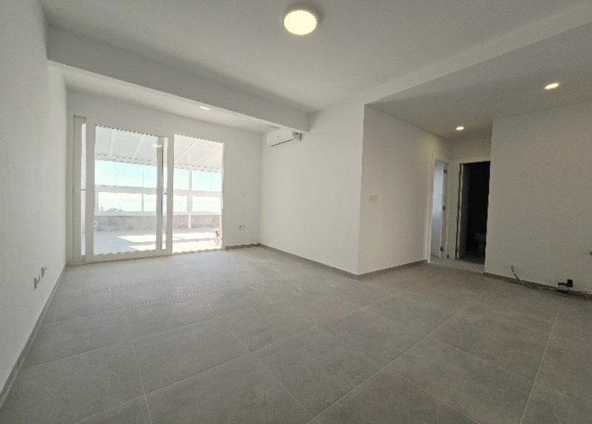 Resale - 1. Apartment / flat - Torrevieja - Costa Blanca South