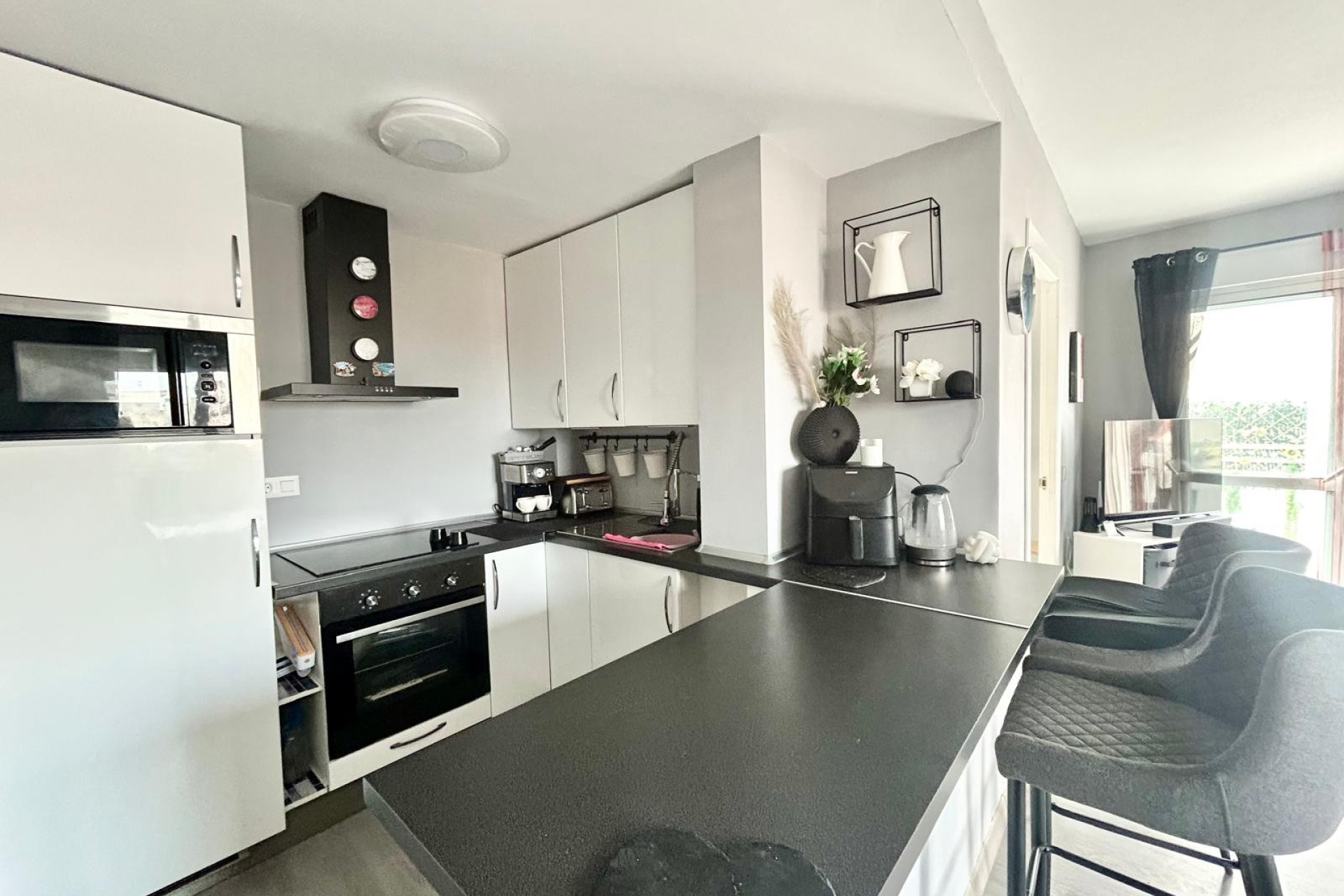 Resale - 1. Apartment / flat - Torrevieja - Costa Blanca South