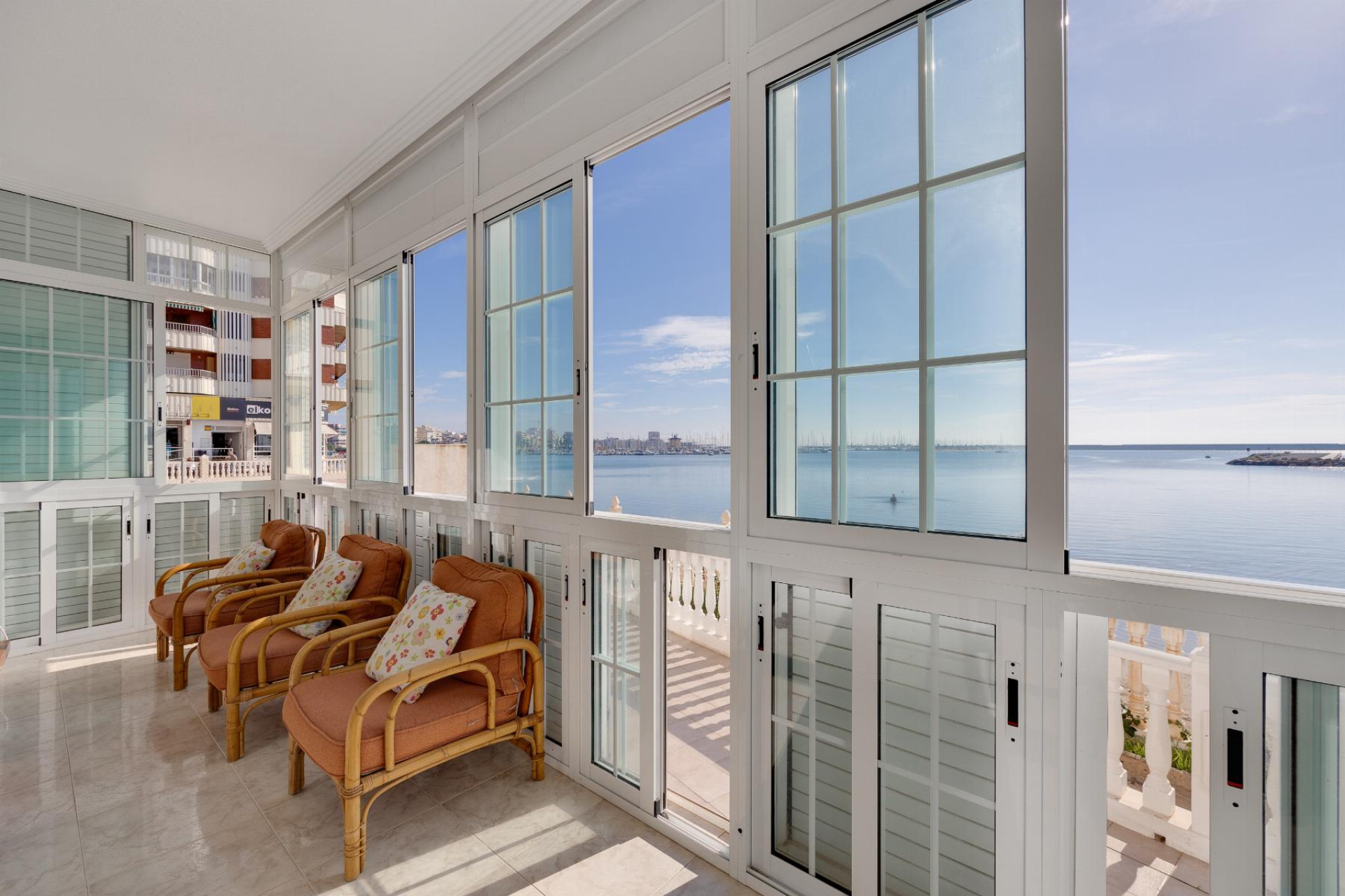 Resale - 1. Apartment / flat - Torrevieja - Costa Blanca South