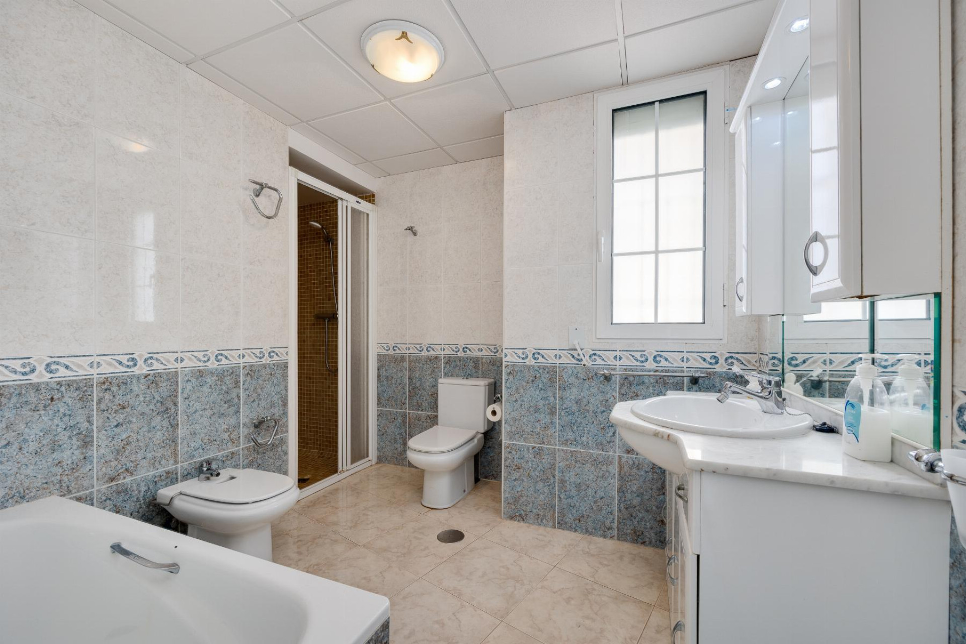 Resale - 1. Apartment / flat - Torrevieja - Costa Blanca South