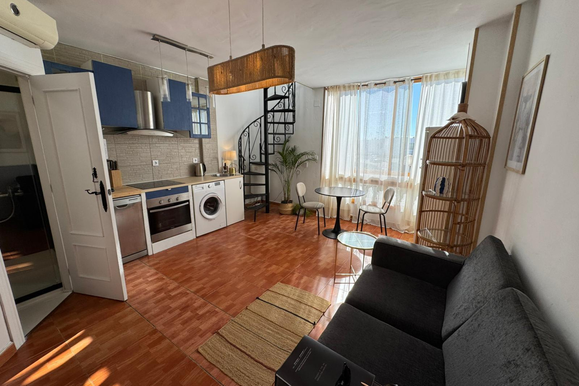 Resale - 1. Apartment / flat - Torrevieja - Costa Blanca South