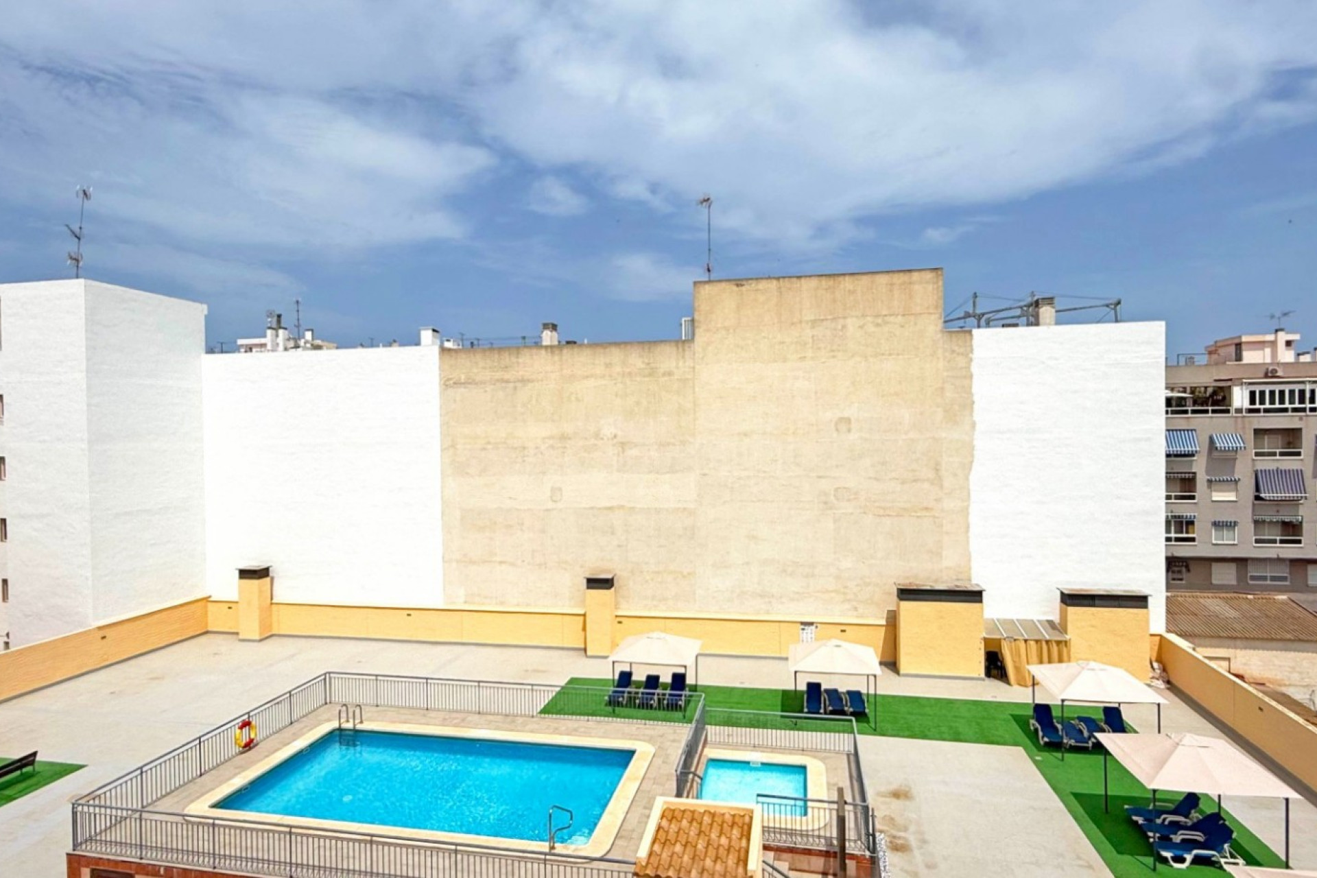 Resale - 1. Apartment / flat - Torrevieja - Costa Blanca South