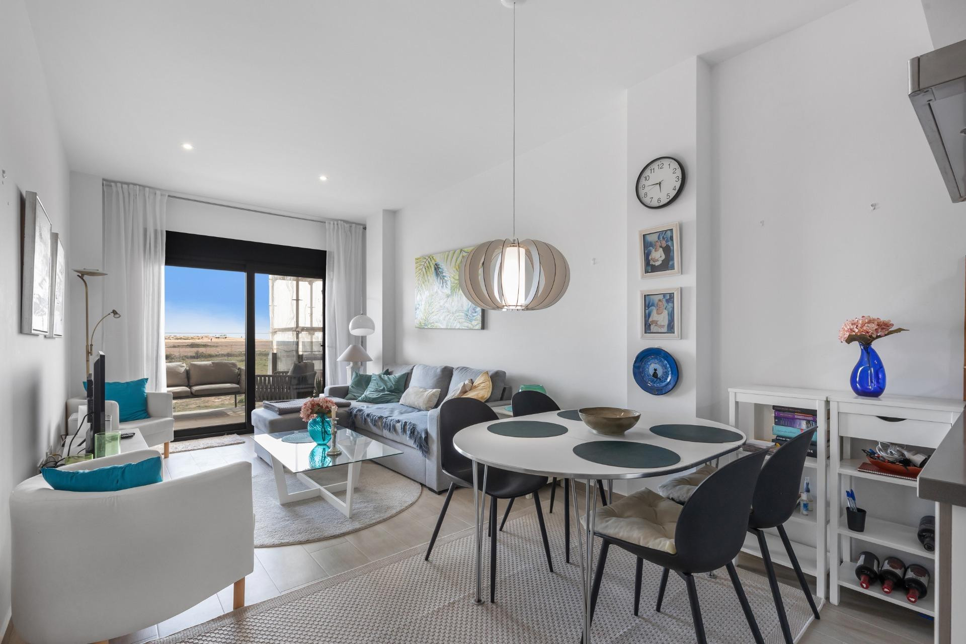 Resale - 1. Apartment / flat - Torrevieja - Costa Blanca South