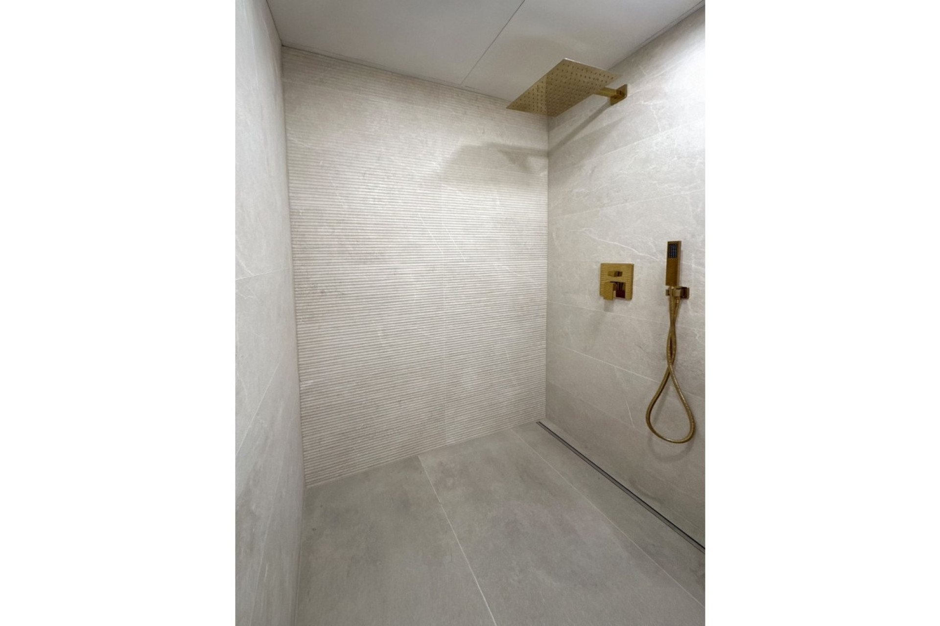 Resale - 1. Apartment / flat - Torrevieja - Costa Blanca South