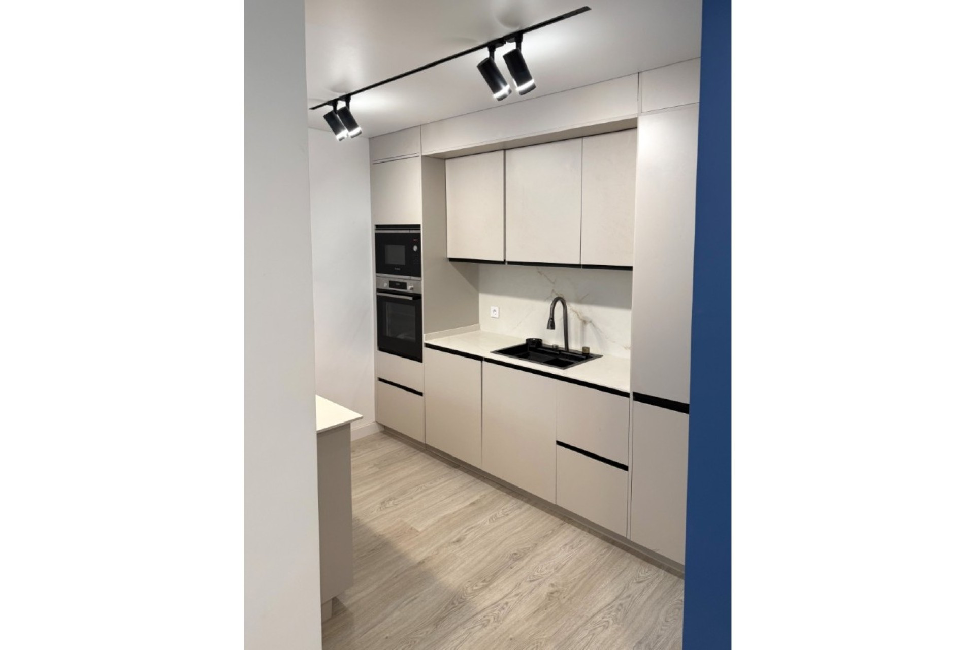 Resale - 1. Apartment / flat - Torrevieja - Costa Blanca South