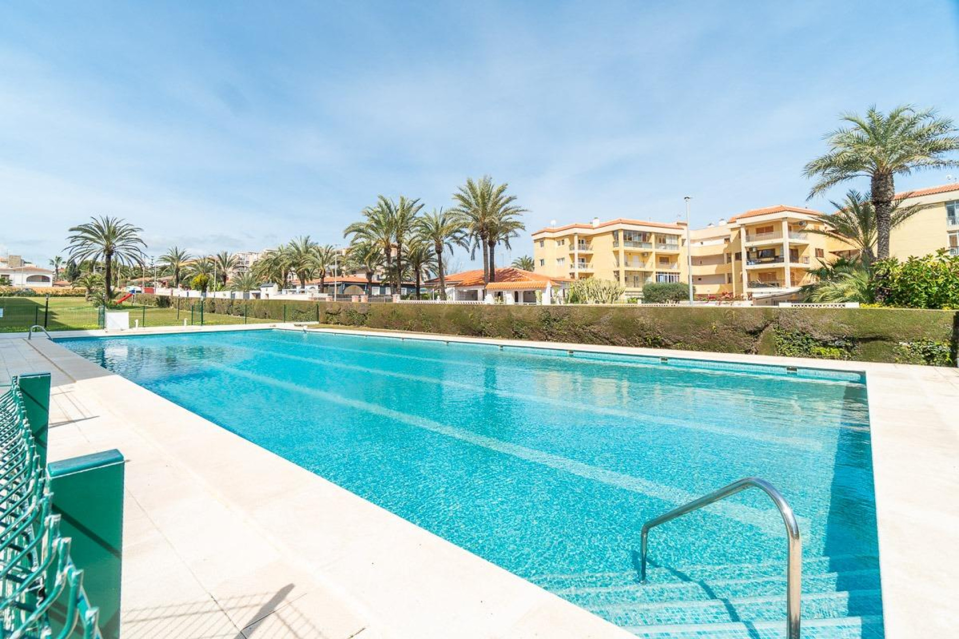 Resale - 1. Apartment / flat - Torrevieja - Costa Blanca South