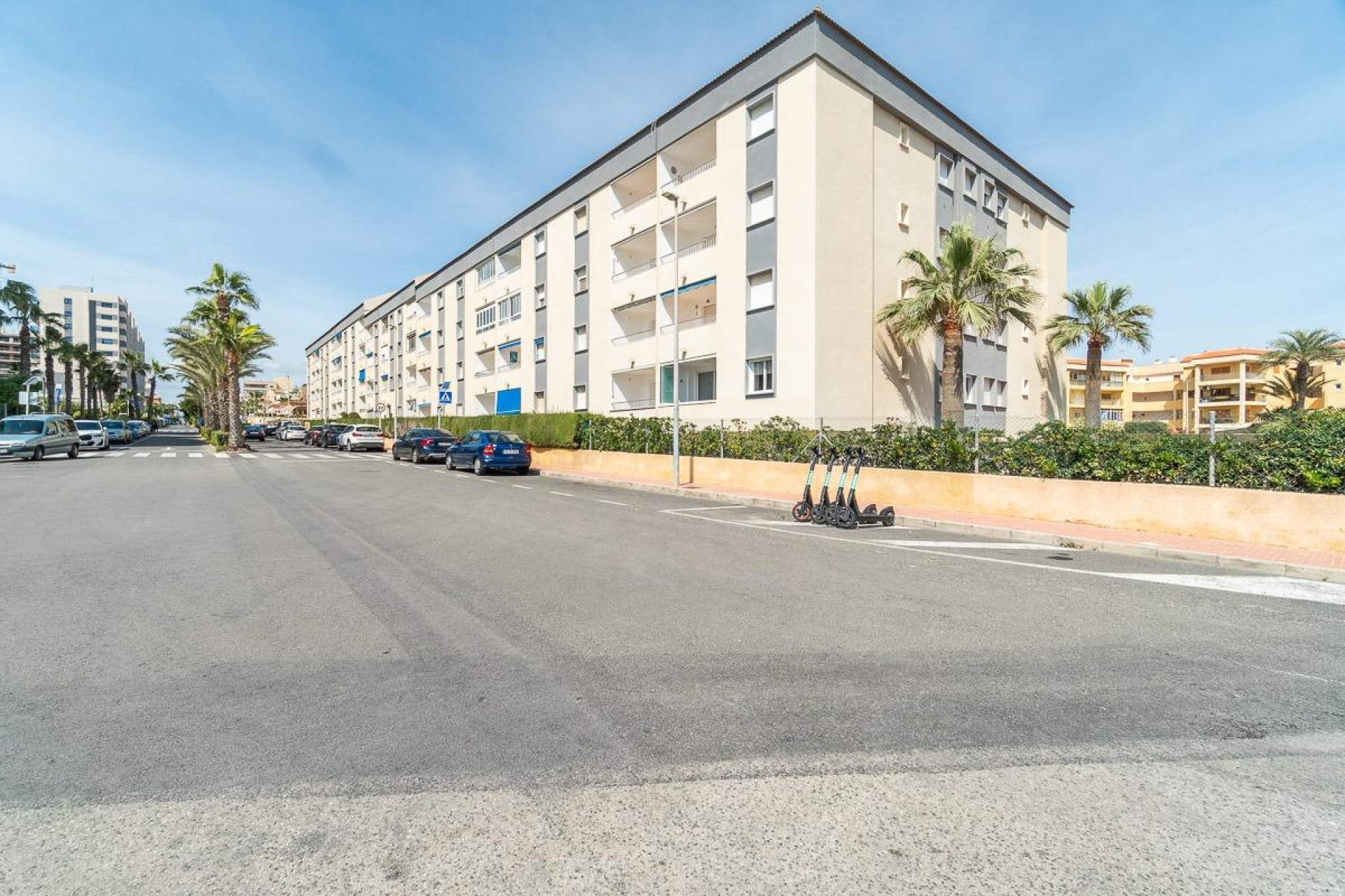 Resale - 1. Apartment / flat - Torrevieja - Costa Blanca South
