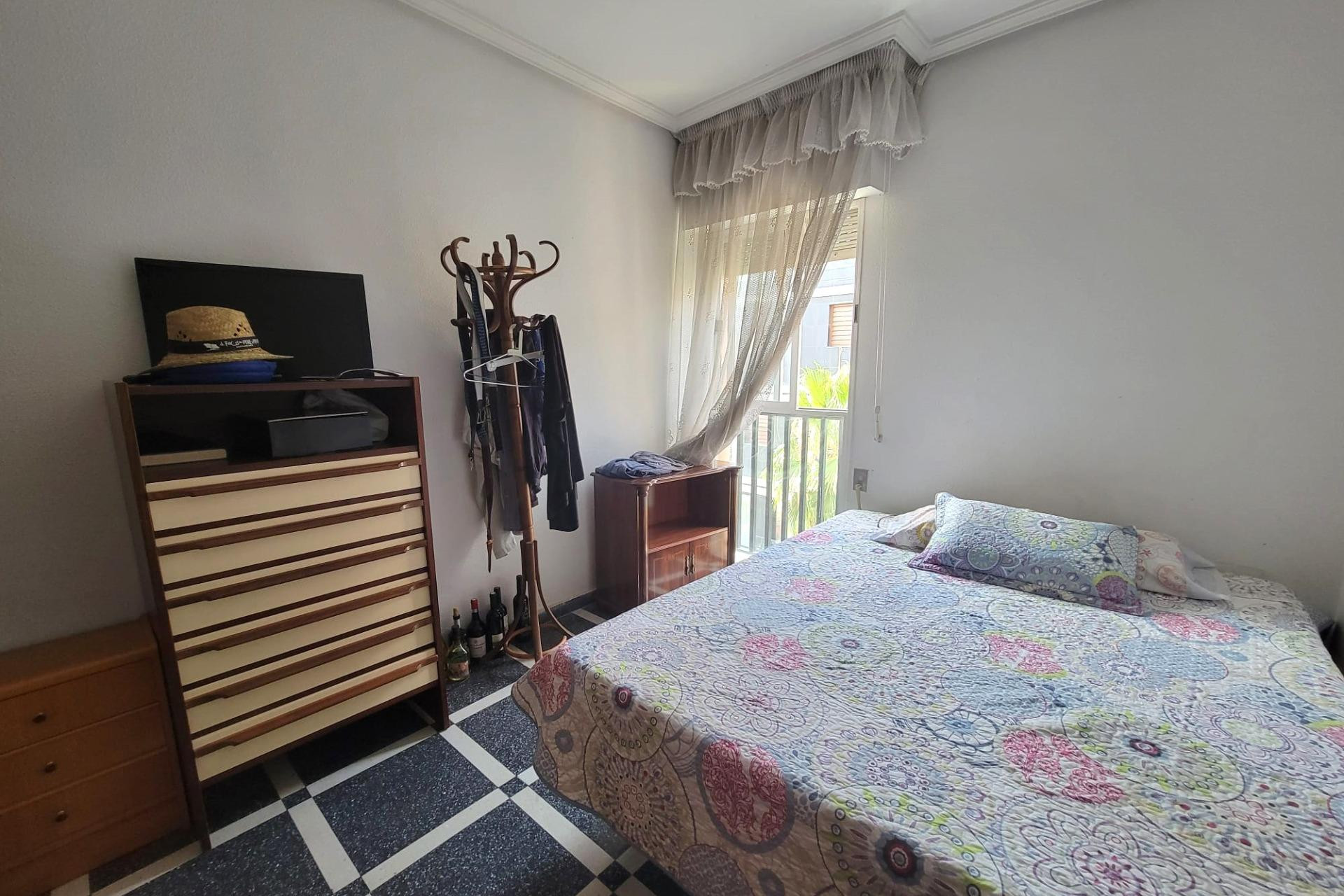 Resale - 1. Apartment / flat - Torrevieja - Costa Blanca South