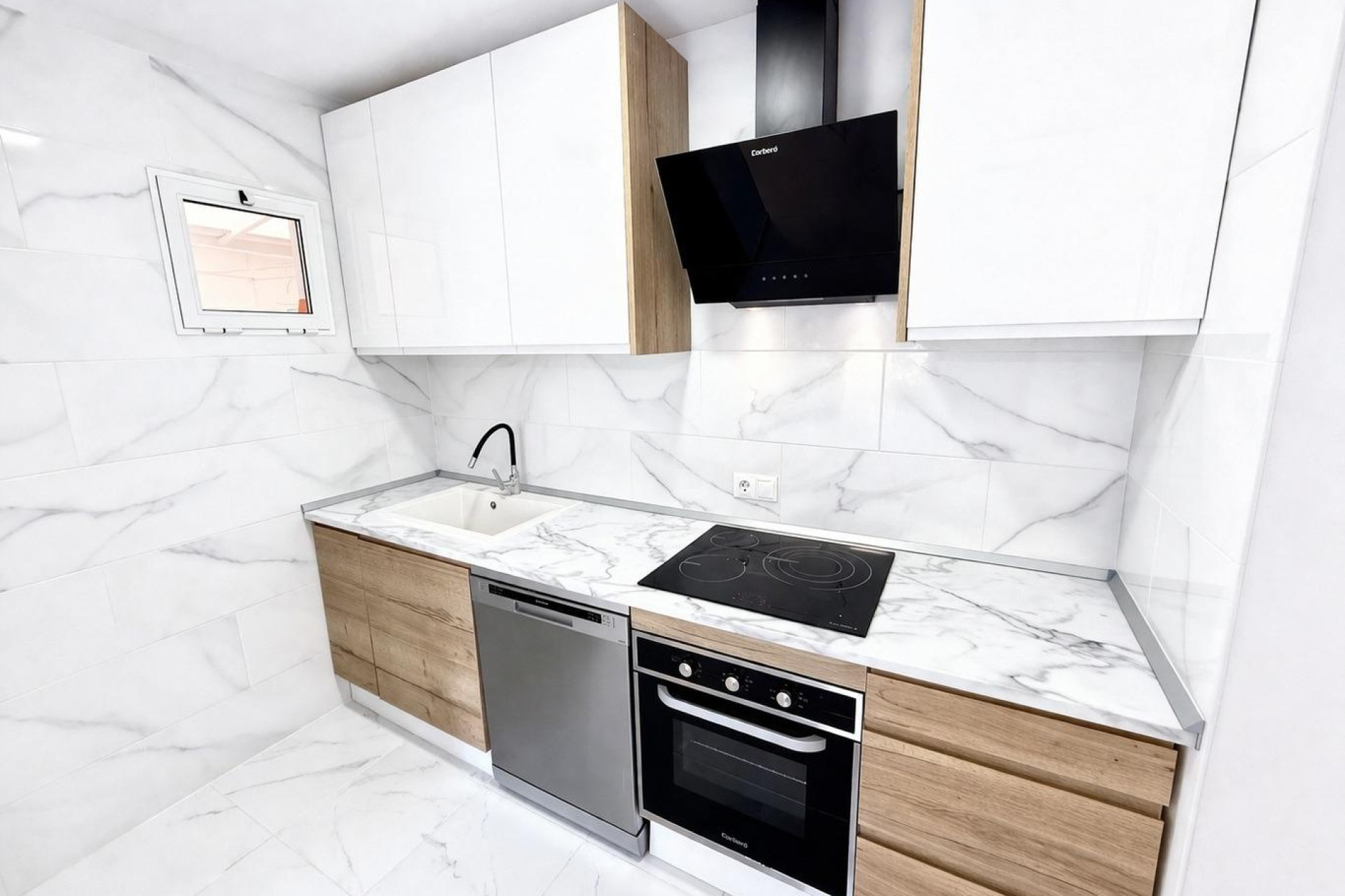 Resale - 1. Apartment / flat - Torrevieja - Costa Blanca South