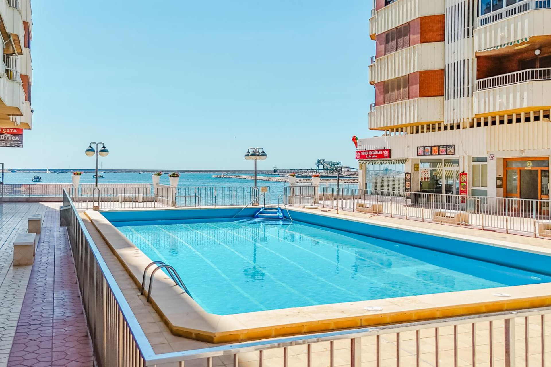 Resale - 1. Apartment / flat - Torrevieja - Costa Blanca South