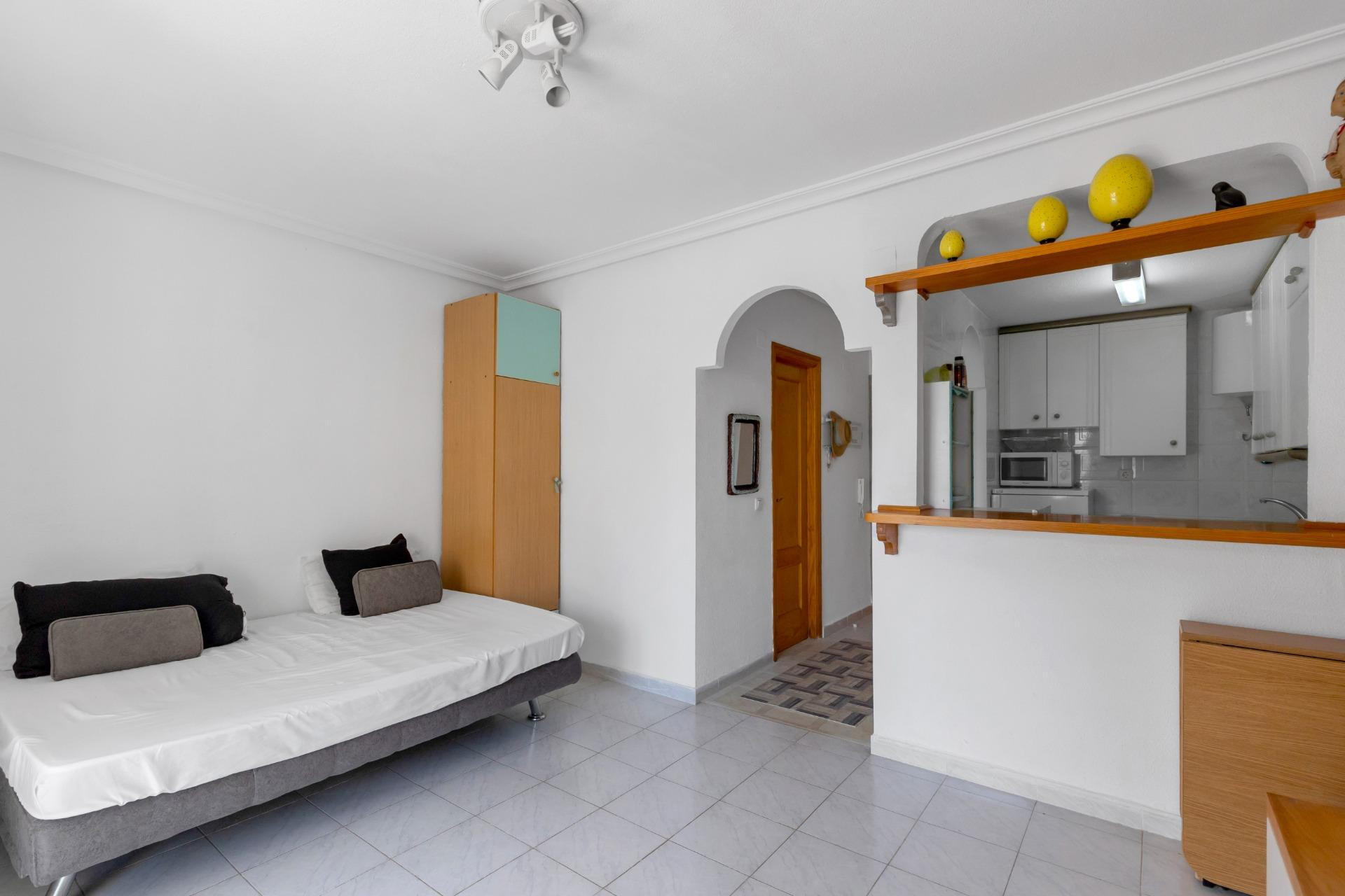 Resale - 1. Apartment / flat - Torrevieja - Costa Blanca South