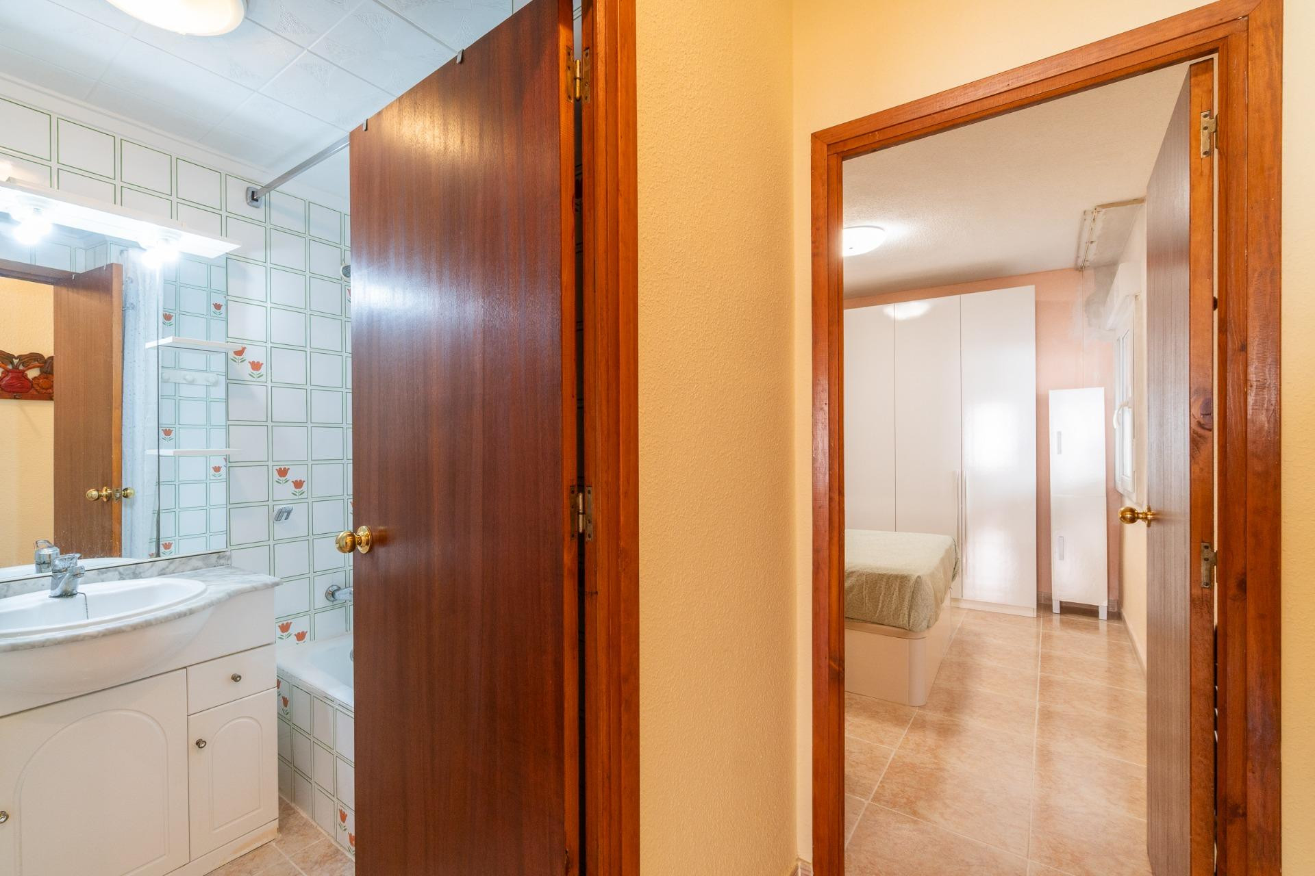 Resale - 1. Apartment / flat - Torrevieja - Costa Blanca South