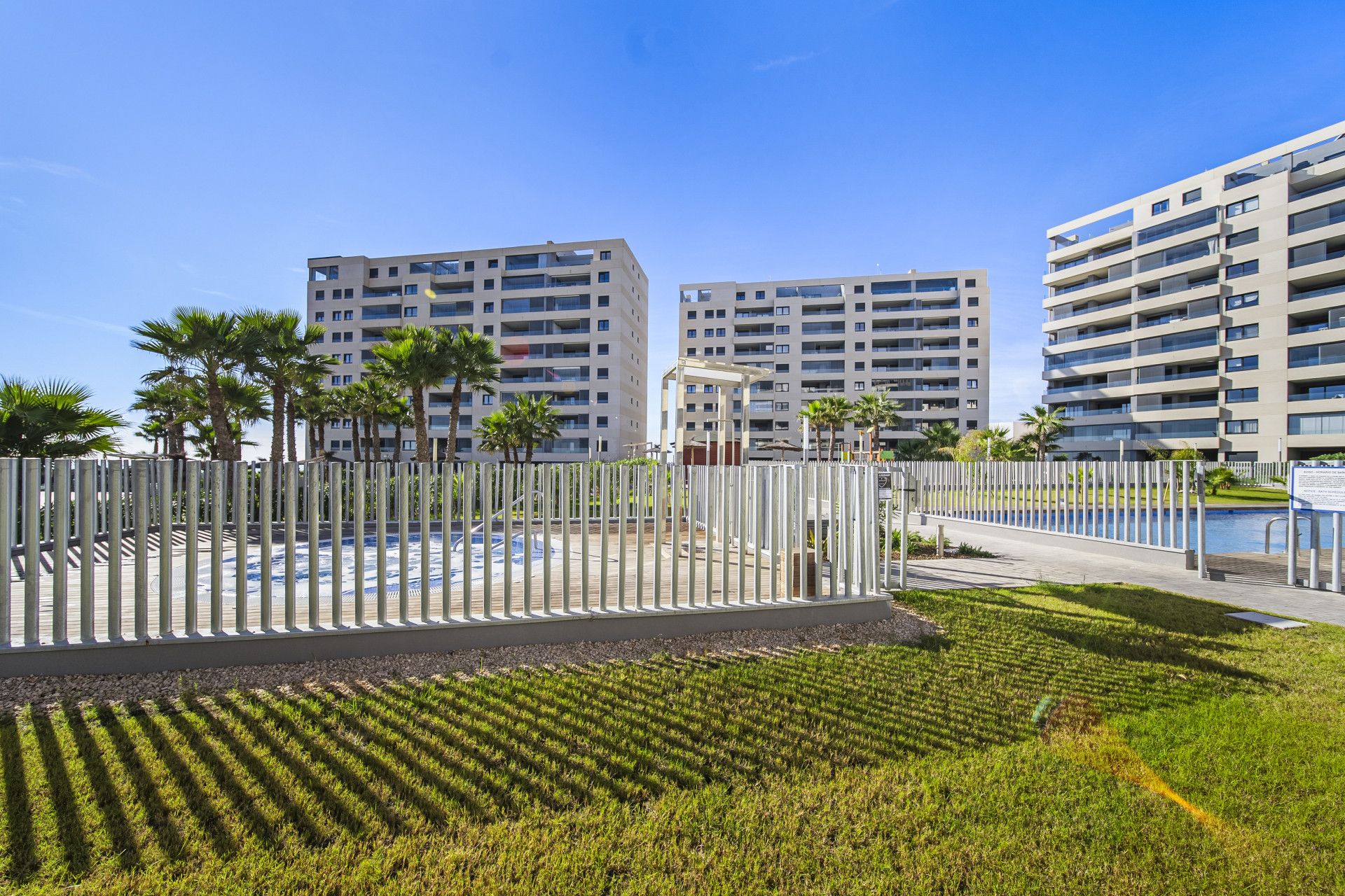 Resale - 1. Apartment / flat - Torrevieja - Costa Blanca South