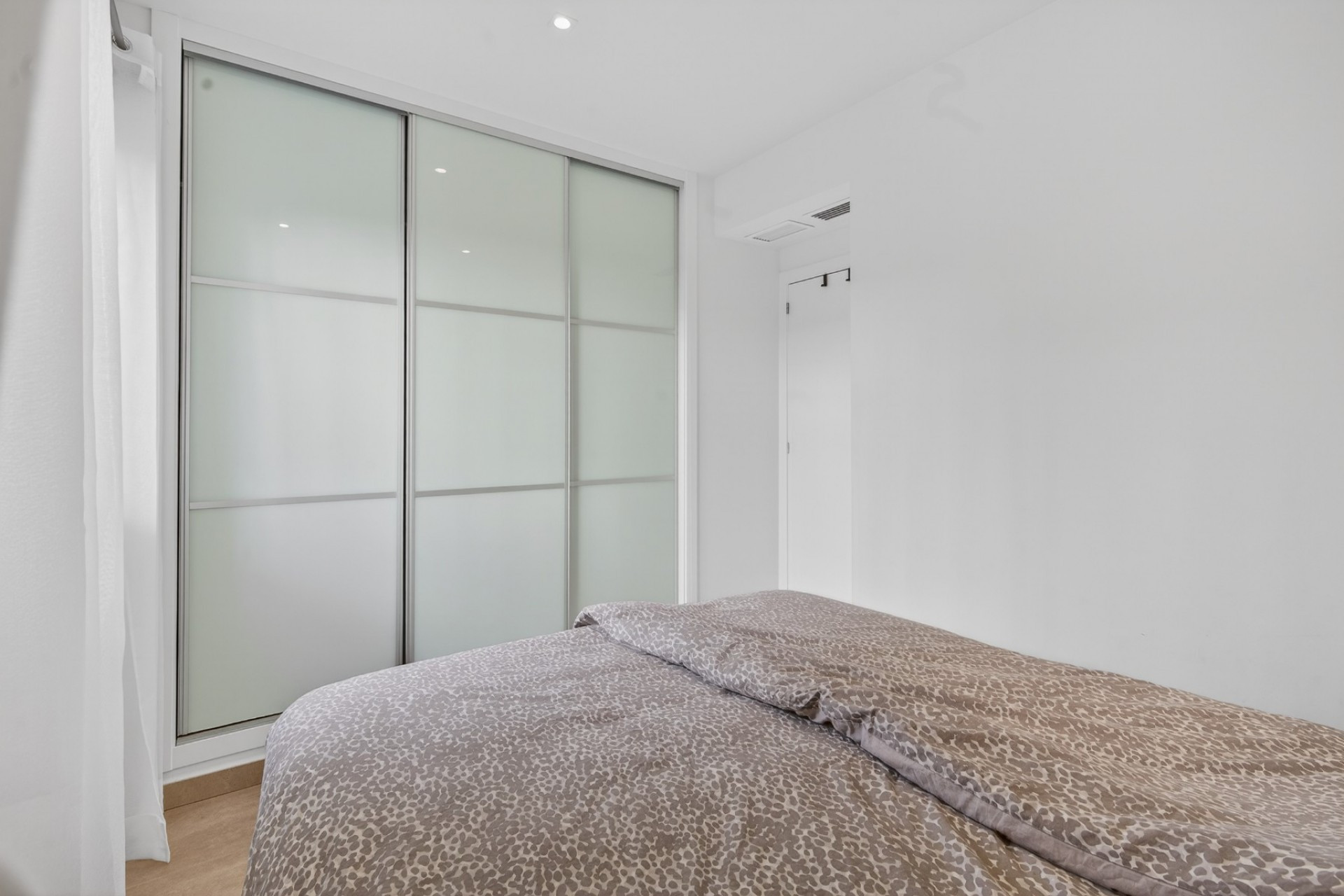 Resale - 1. Apartment / flat - Torrevieja - Costa Blanca South