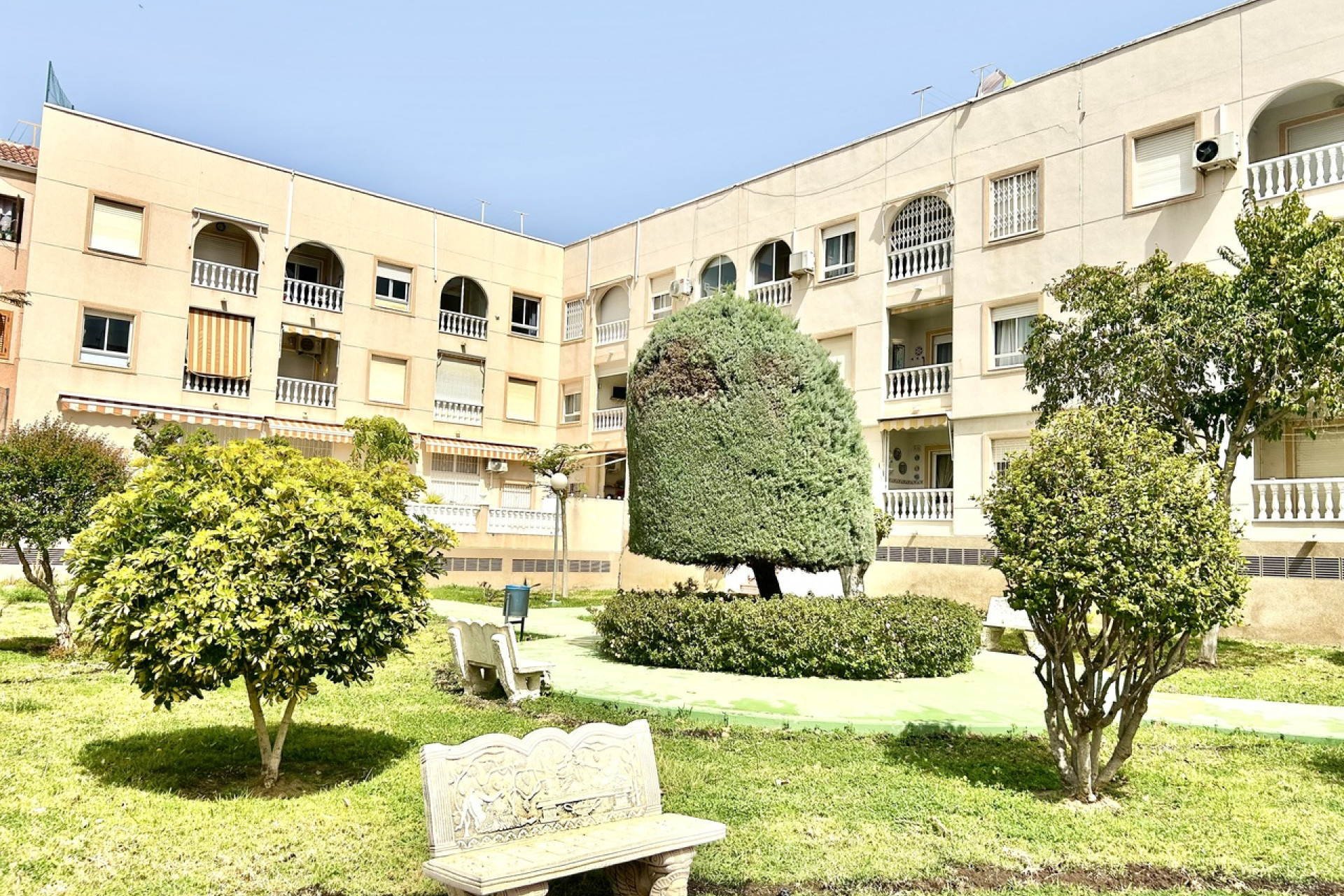 Resale - 1. Apartment / flat - Torrevieja - Costa Blanca South