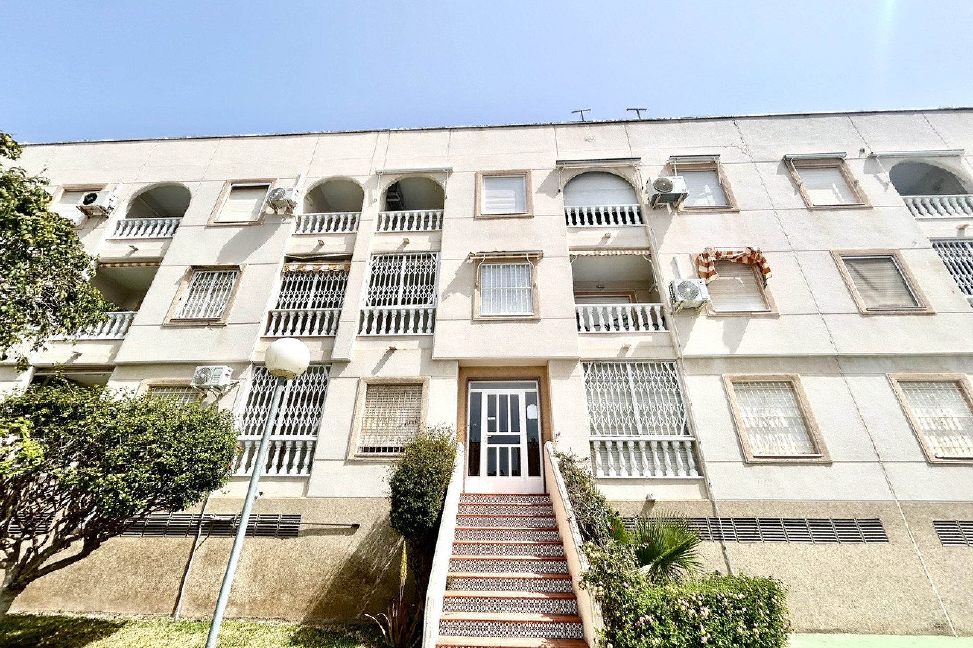 Resale - 1. Apartment / flat - Torrevieja - Costa Blanca South
