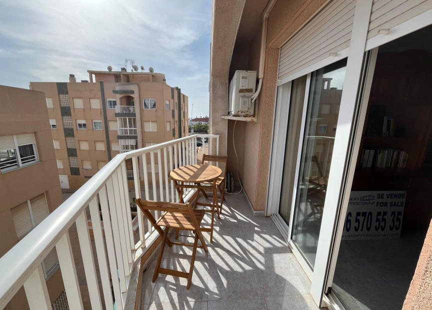 Resale - 1. Apartment / flat - Torrevieja - Costa Blanca South