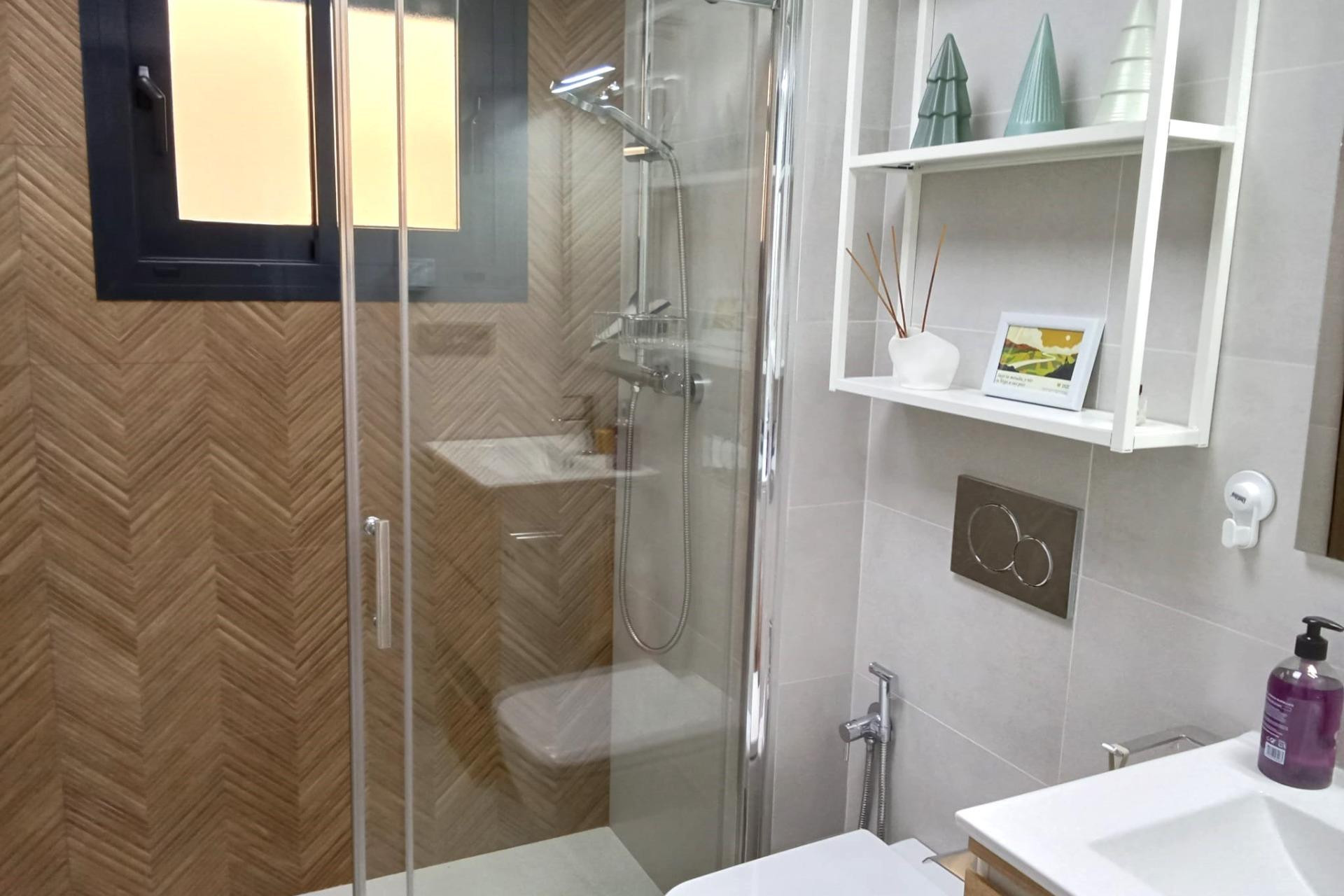 Resale - 1. Apartment / flat - Torrevieja - Costa Blanca South