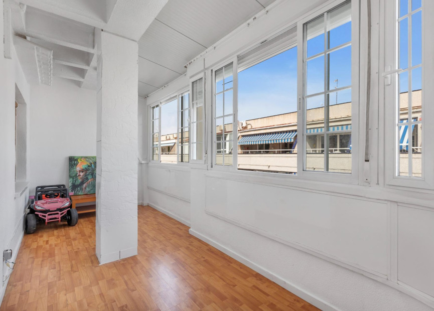 Resale - 1. Apartment / flat - Torrevieja - Costa Blanca South