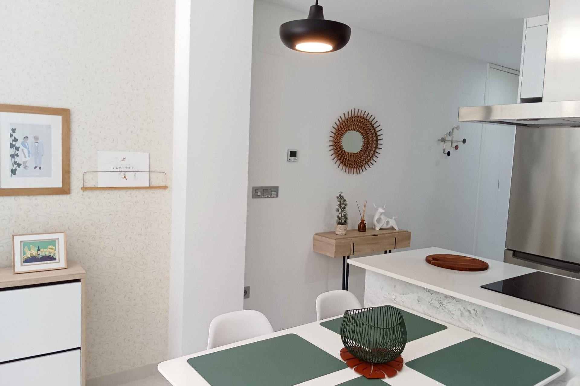 Resale - 1. Apartment / flat - Torrevieja - Costa Blanca South