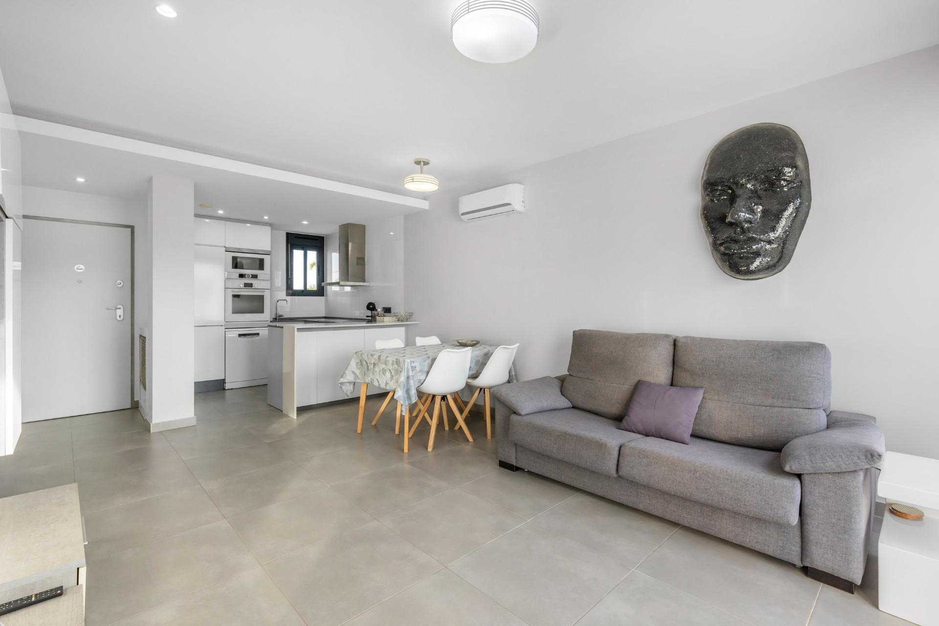 Resale - 1. Apartment / flat - Torrevieja - Costa Blanca South