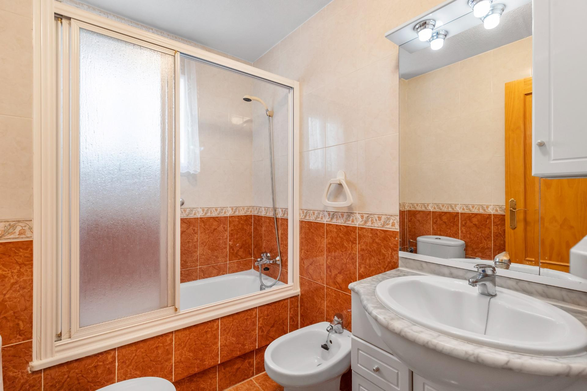 Resale - 1. Apartment / flat - Torrevieja - Costa Blanca South