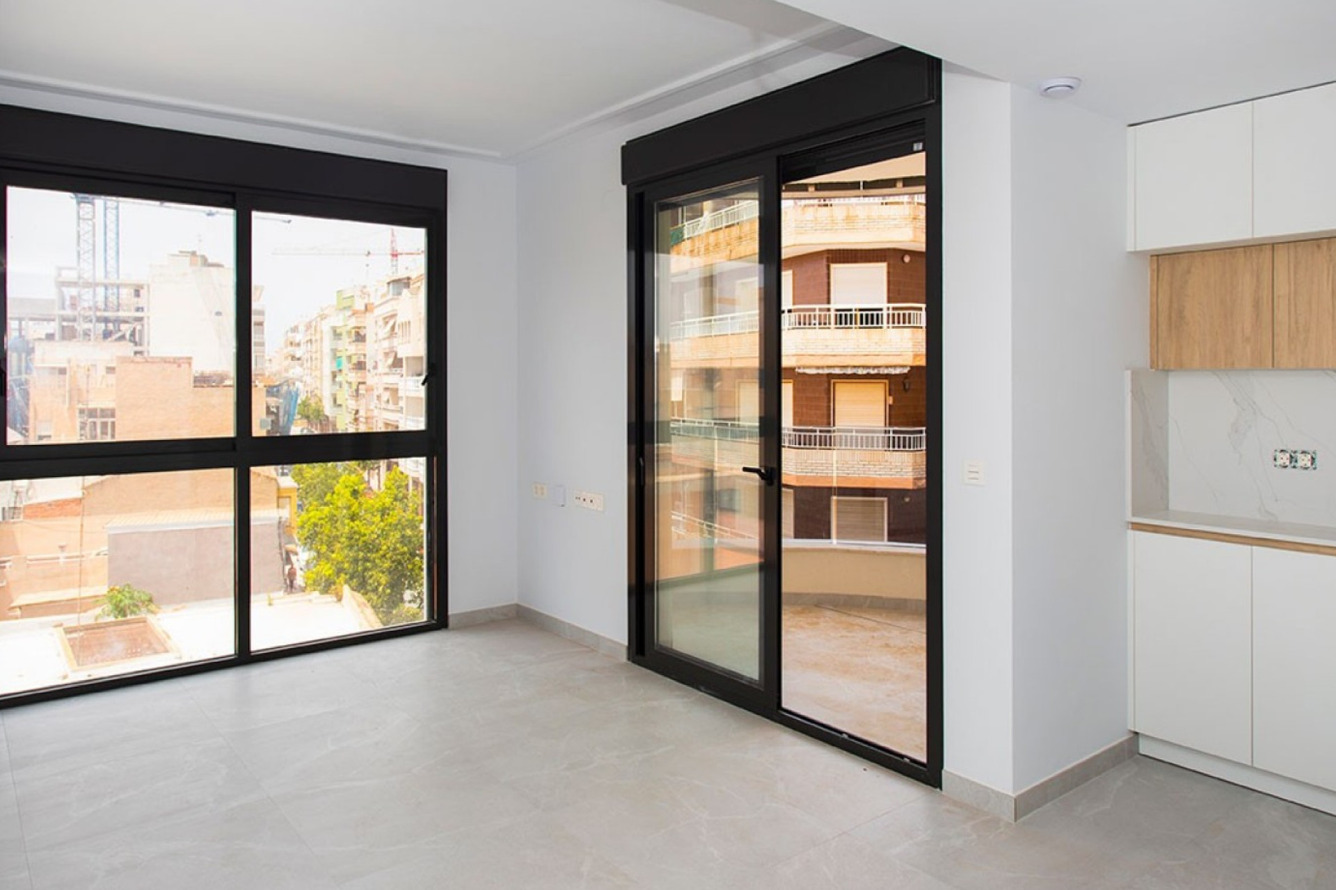 Resale - 1. Apartment / flat - Torrevieja - Costa Blanca South