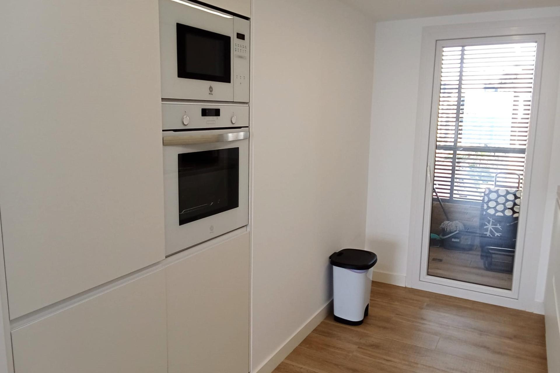 Resale - 1. Apartment / flat - Torrevieja - Costa Blanca South