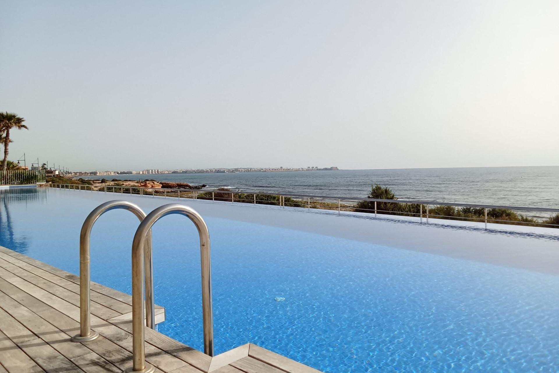 Resale - 1. Apartment / flat - Torrevieja - Costa Blanca South