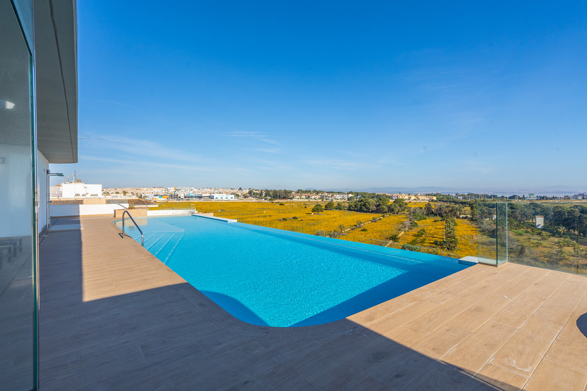 Resale - 1. Apartment / flat - Torrevieja - Costa Blanca South