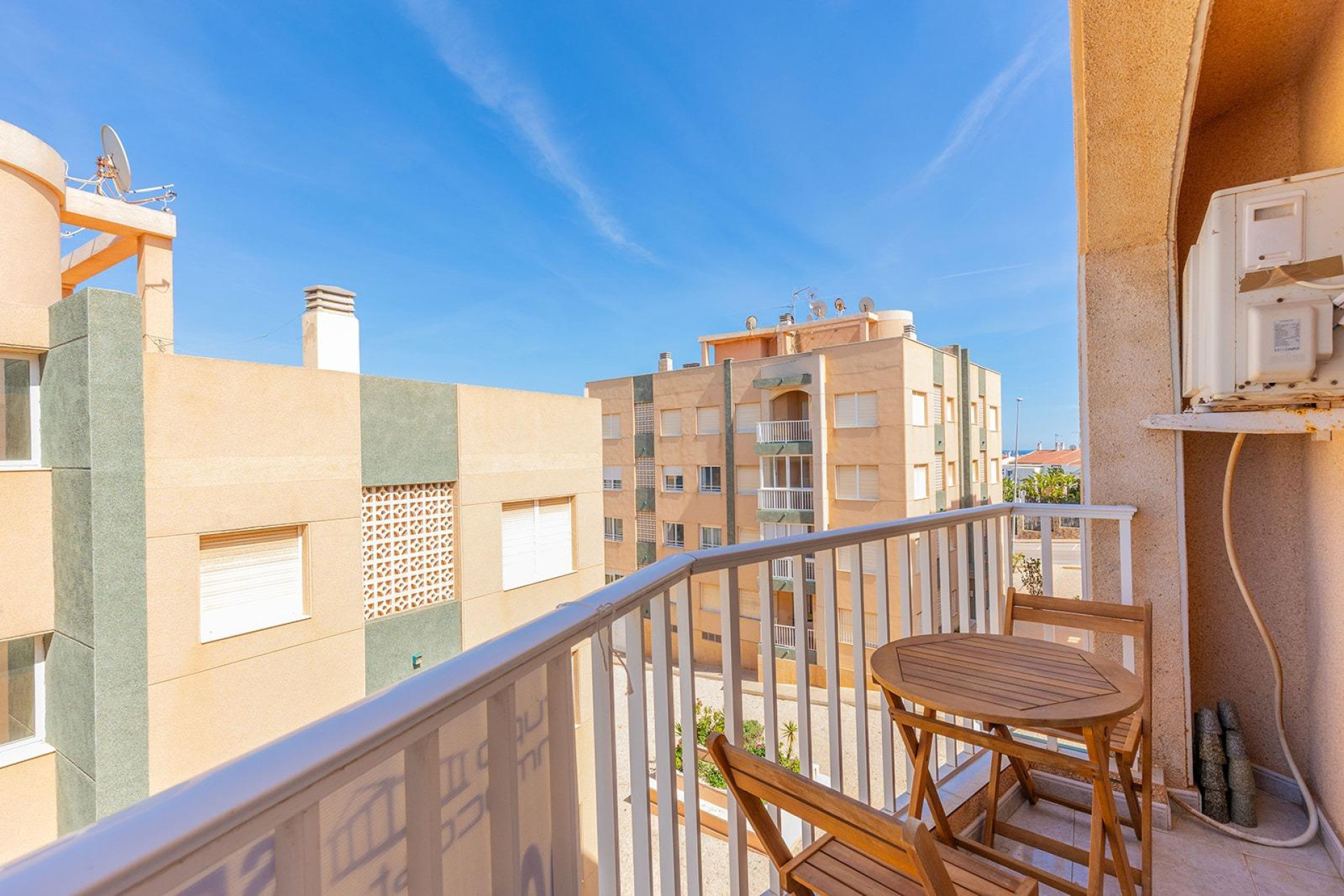 Resale - 1. Apartment / flat - Torrevieja - Costa Blanca South
