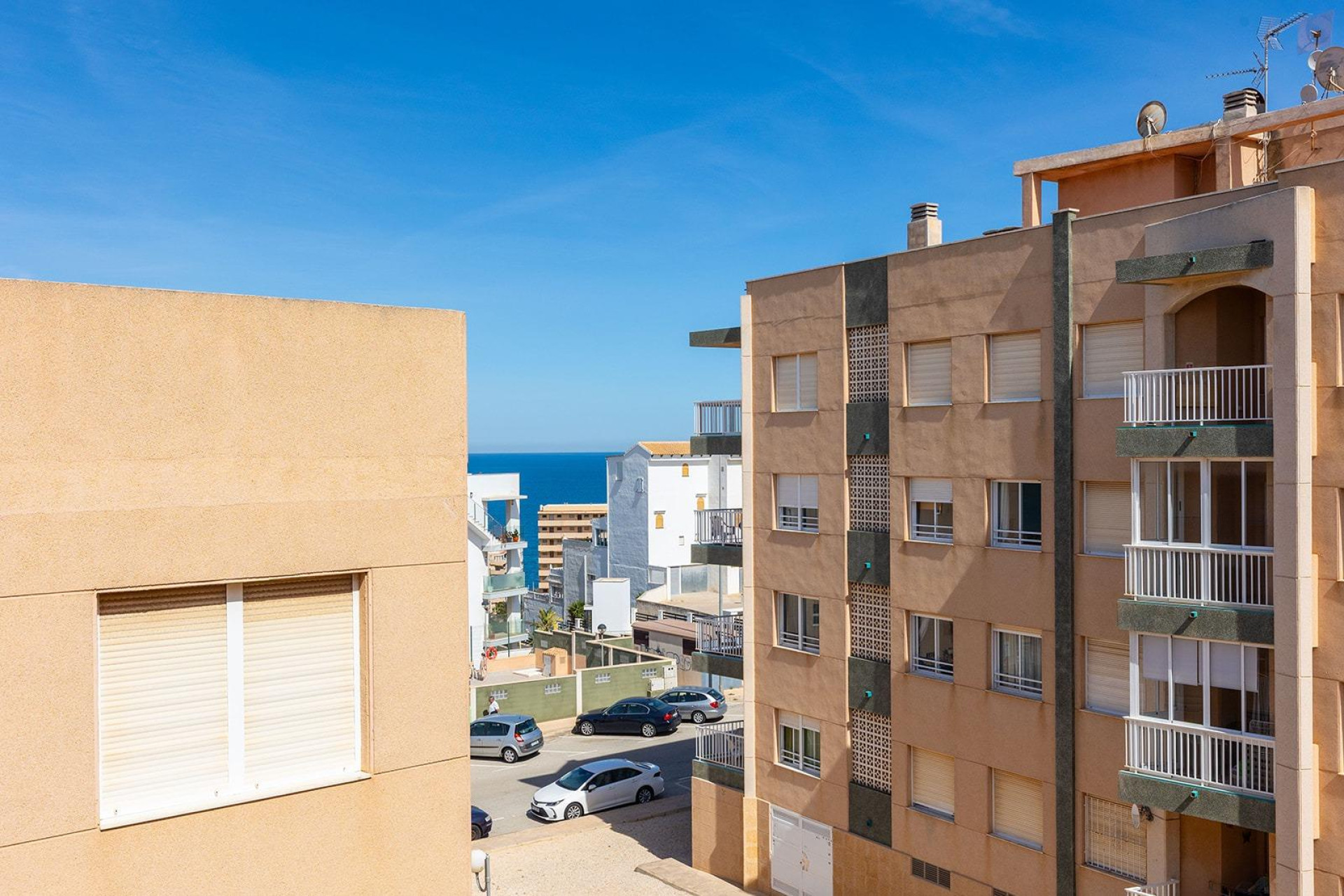 Resale - 1. Apartment / flat - Torrevieja - Costa Blanca South