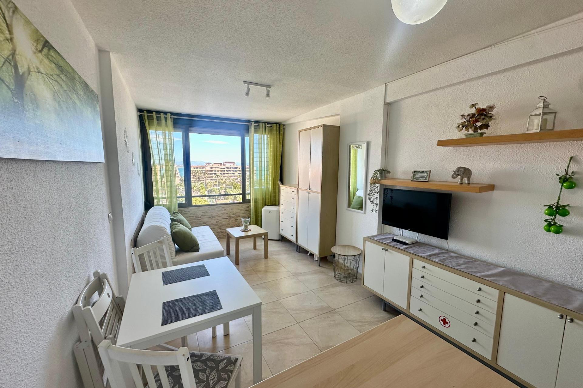 Resale - 1. Apartment / flat - Torrevieja - Costa Blanca South