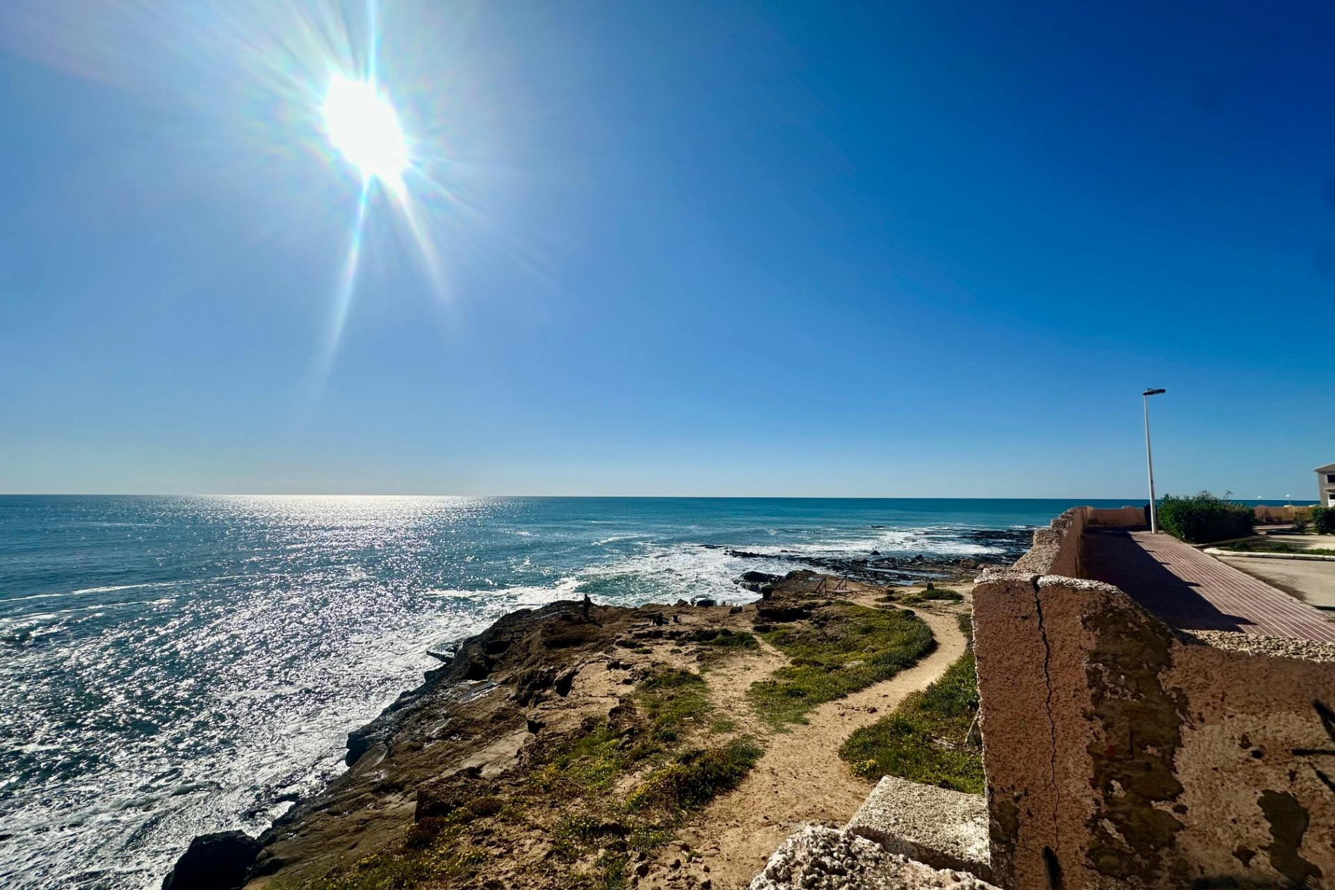 Resale - 1. Apartment / flat - Torrevieja - Costa Blanca South